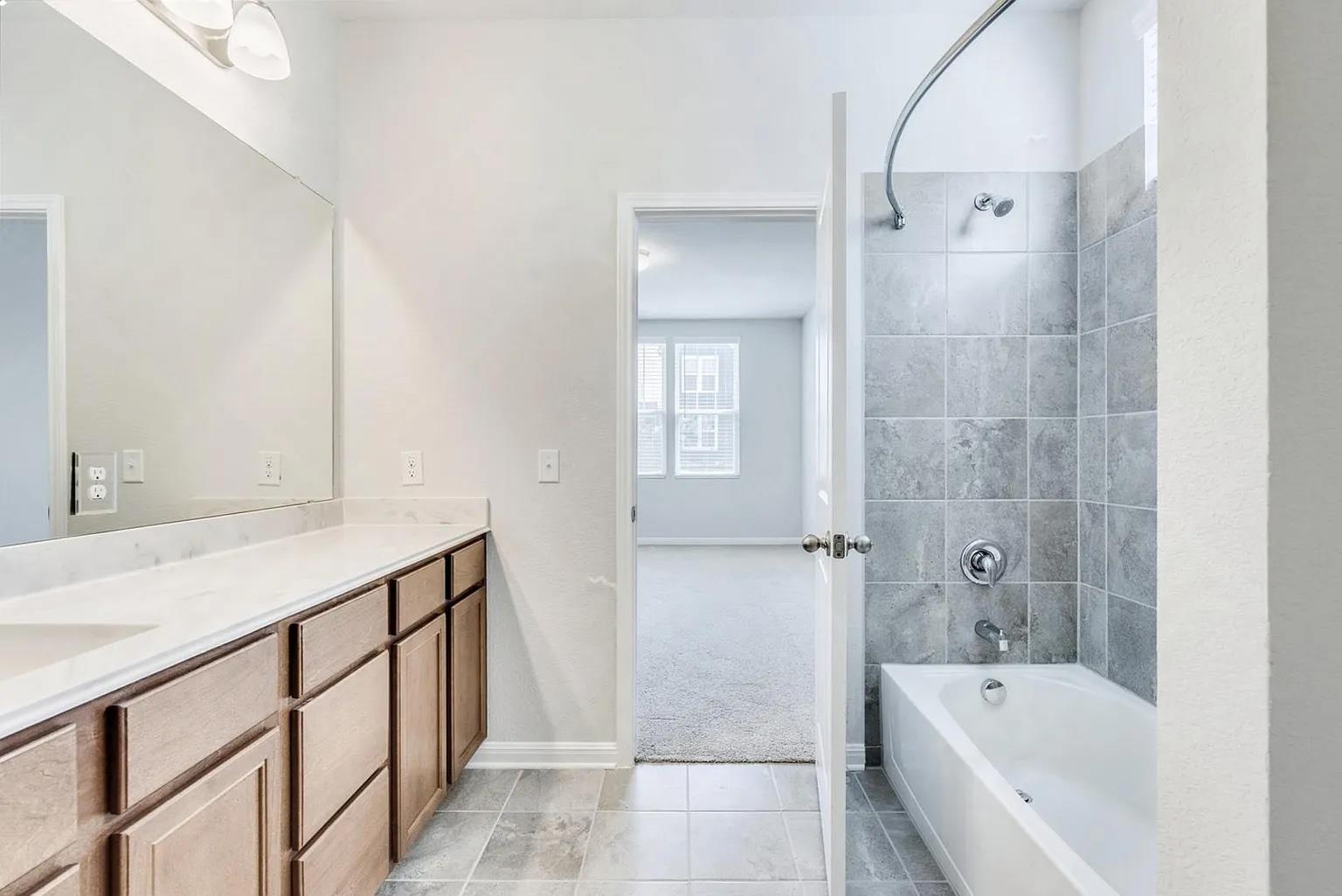 1628 Arbor Knot Dr, Kyle, TX 78640