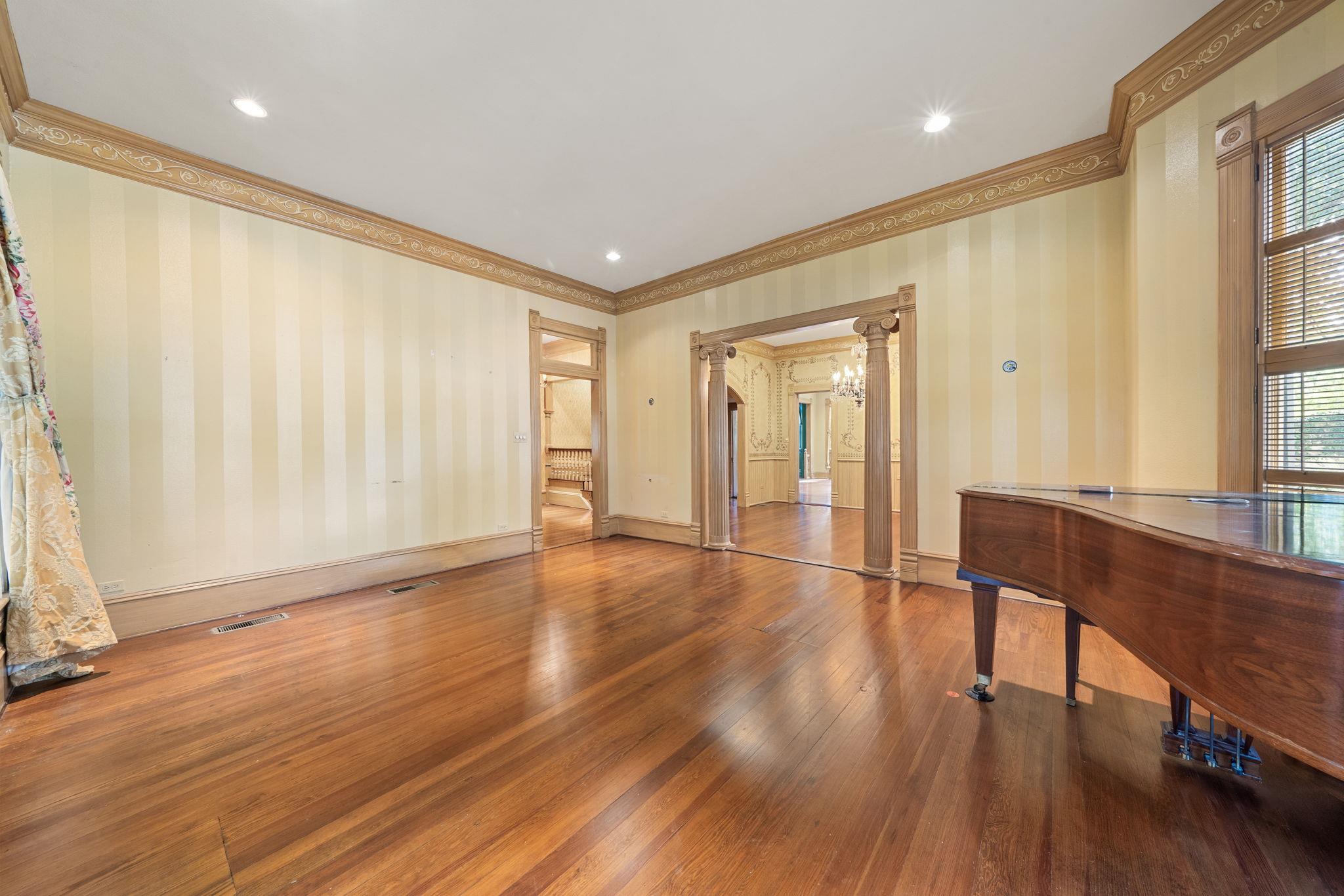 833 Belvin St, San Marcos, TX 78666