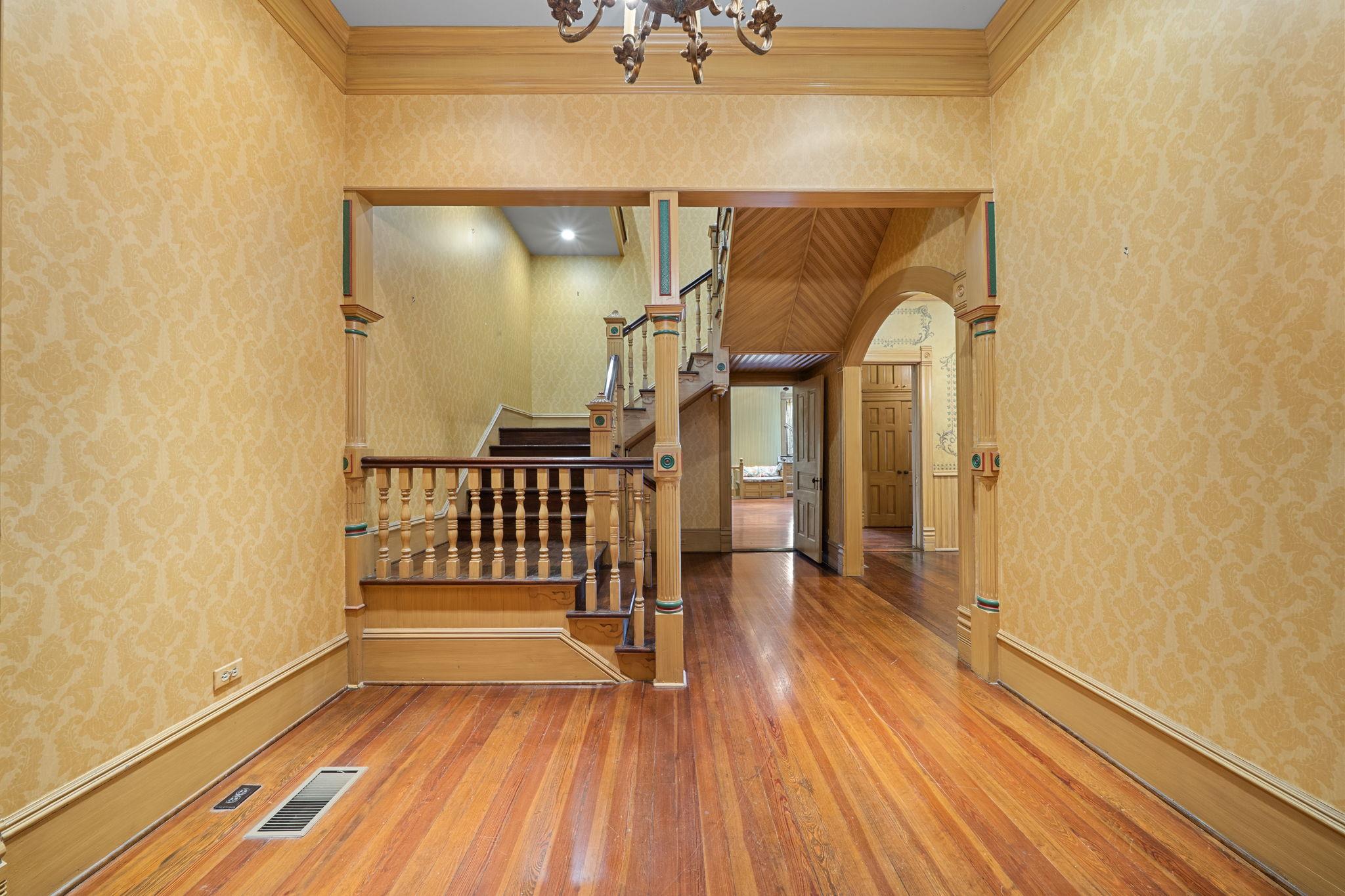 833 Belvin St, San Marcos, TX 78666