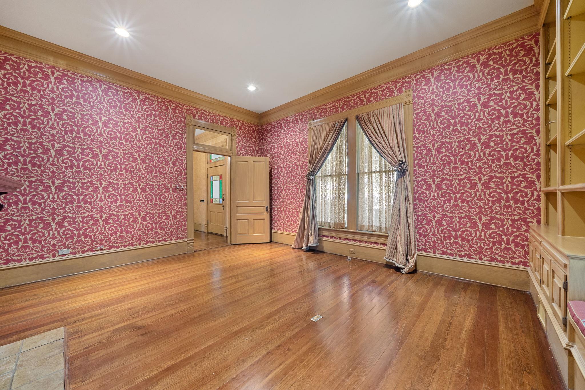 833 Belvin St, San Marcos, TX 78666