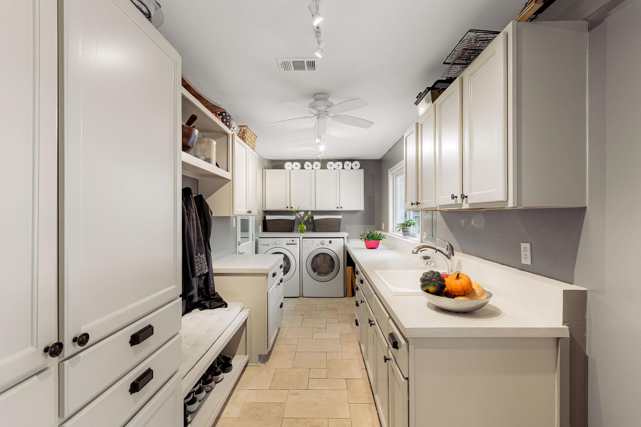 2700 Rockingham Dr, Austin, TX 78704