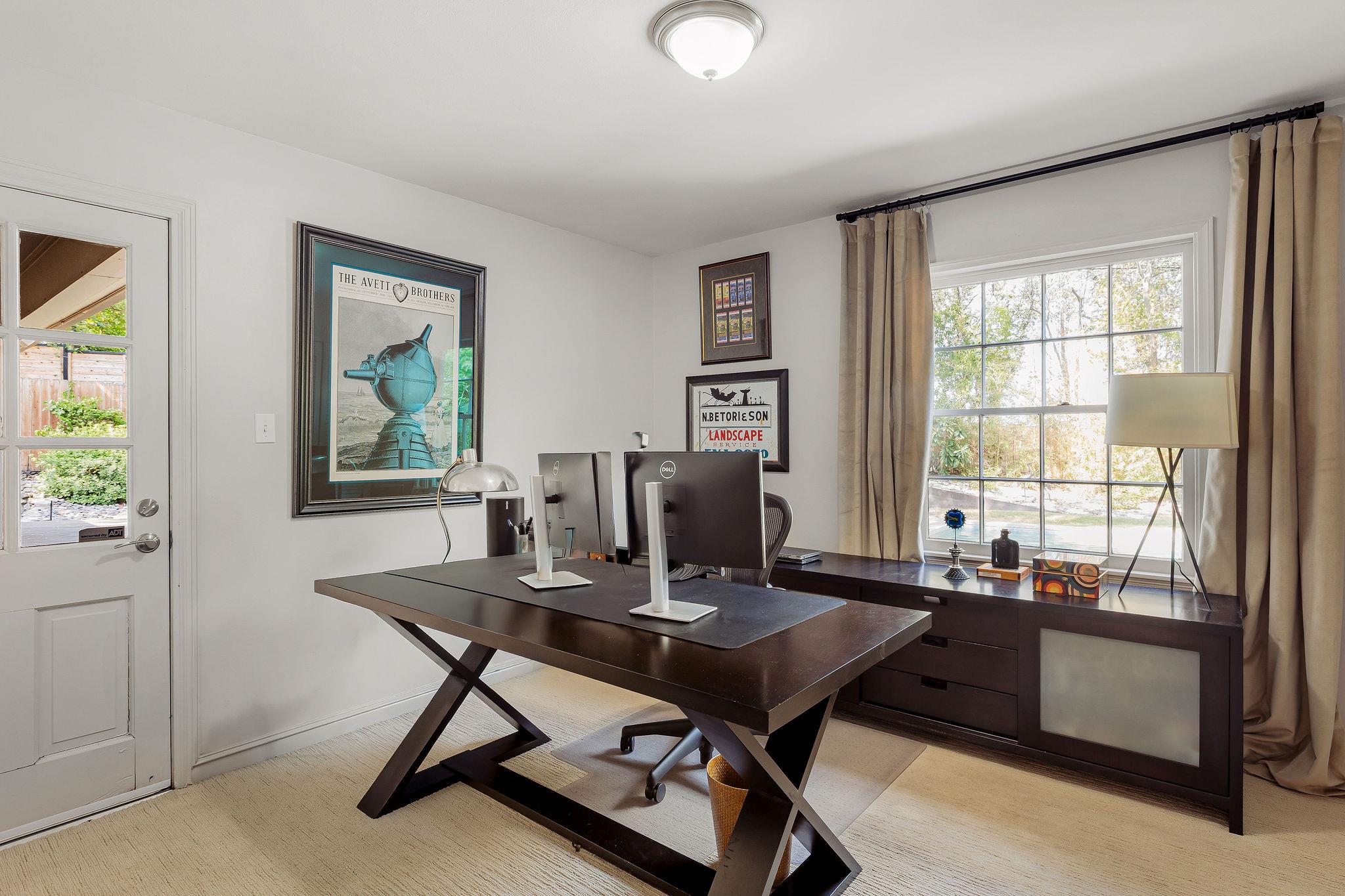 2700 Rockingham Dr, Austin, TX 78704