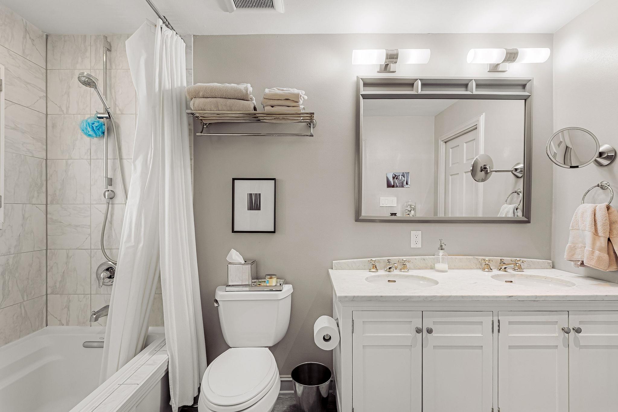 2700 Rockingham Dr, Austin, TX 78704