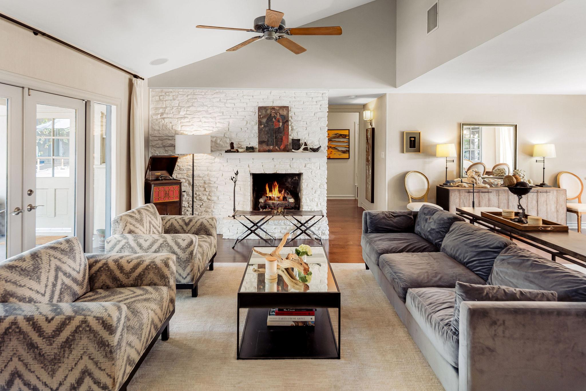 2700 Rockingham Dr, Austin, TX 78704