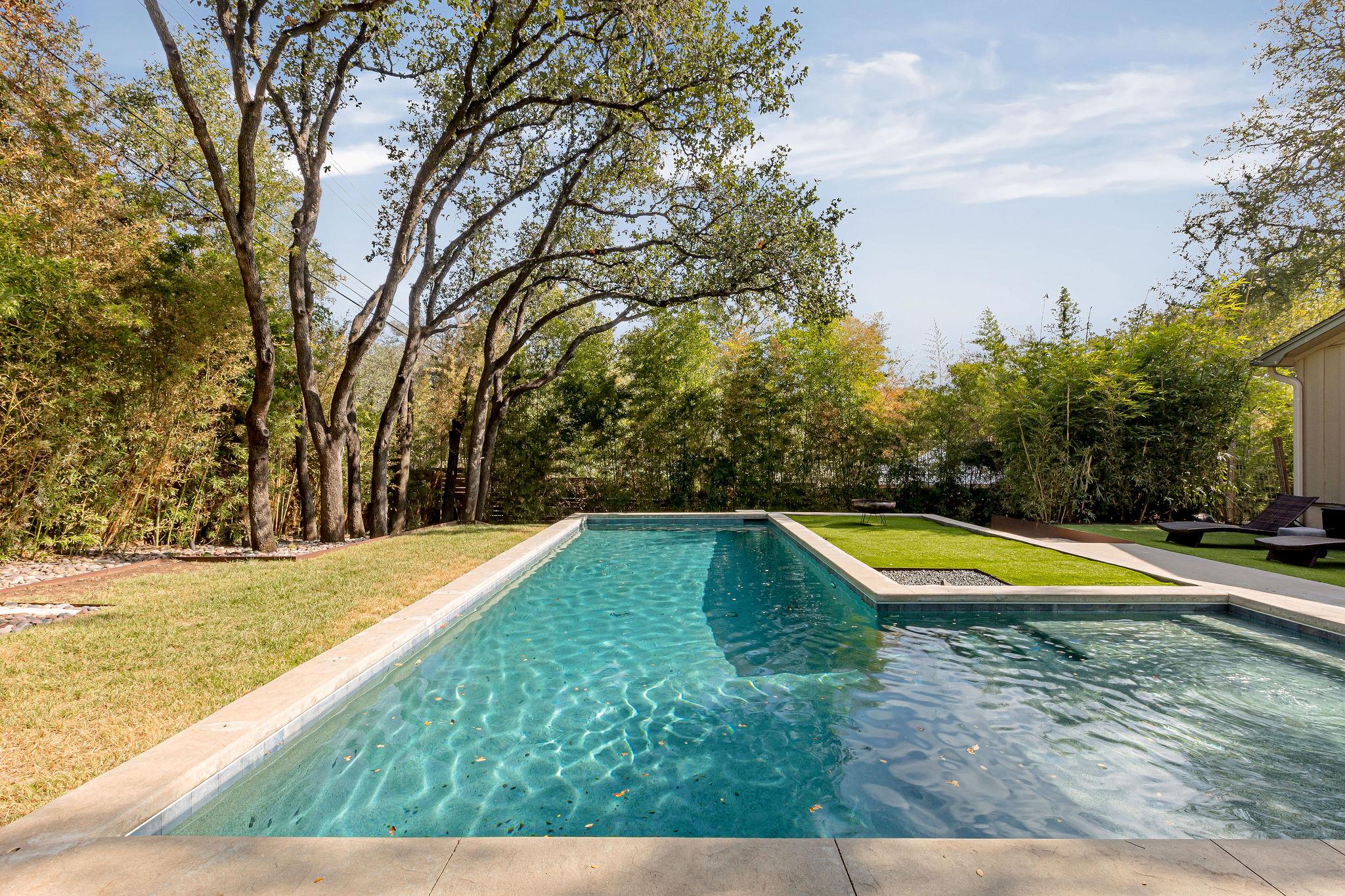 2700 Rockingham Dr, Austin, TX 78704