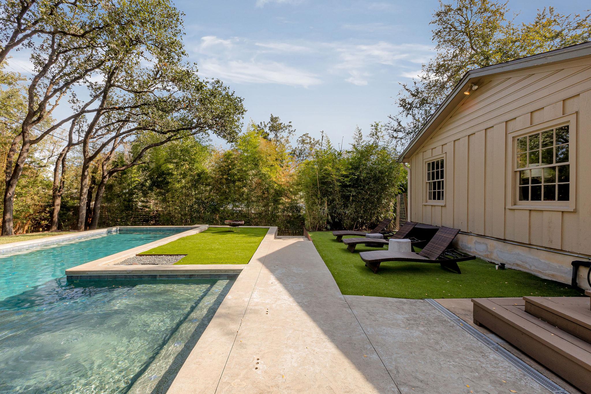 2700 Rockingham Dr, Austin, TX 78704