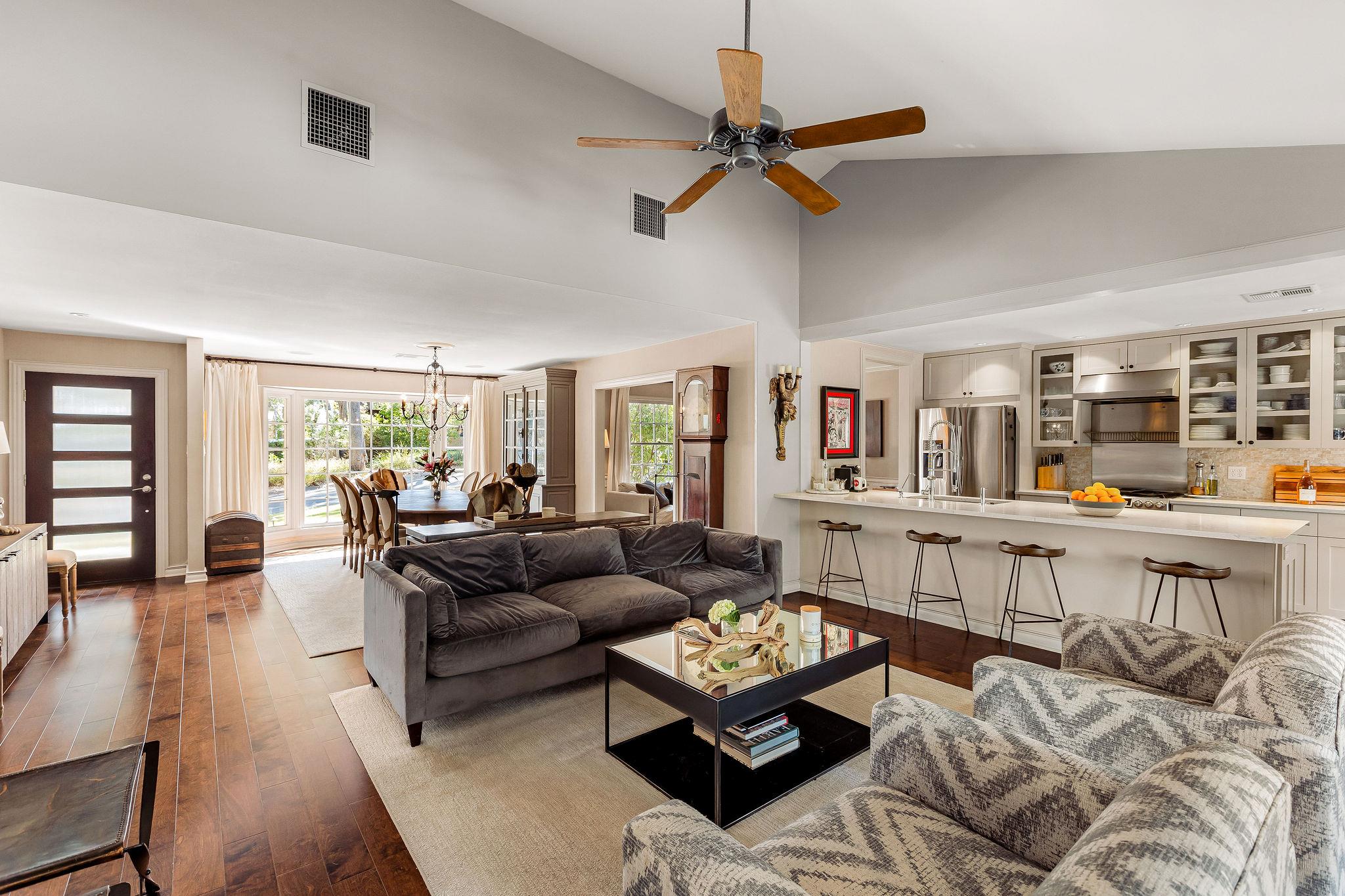 2700 Rockingham Dr, Austin, TX 78704