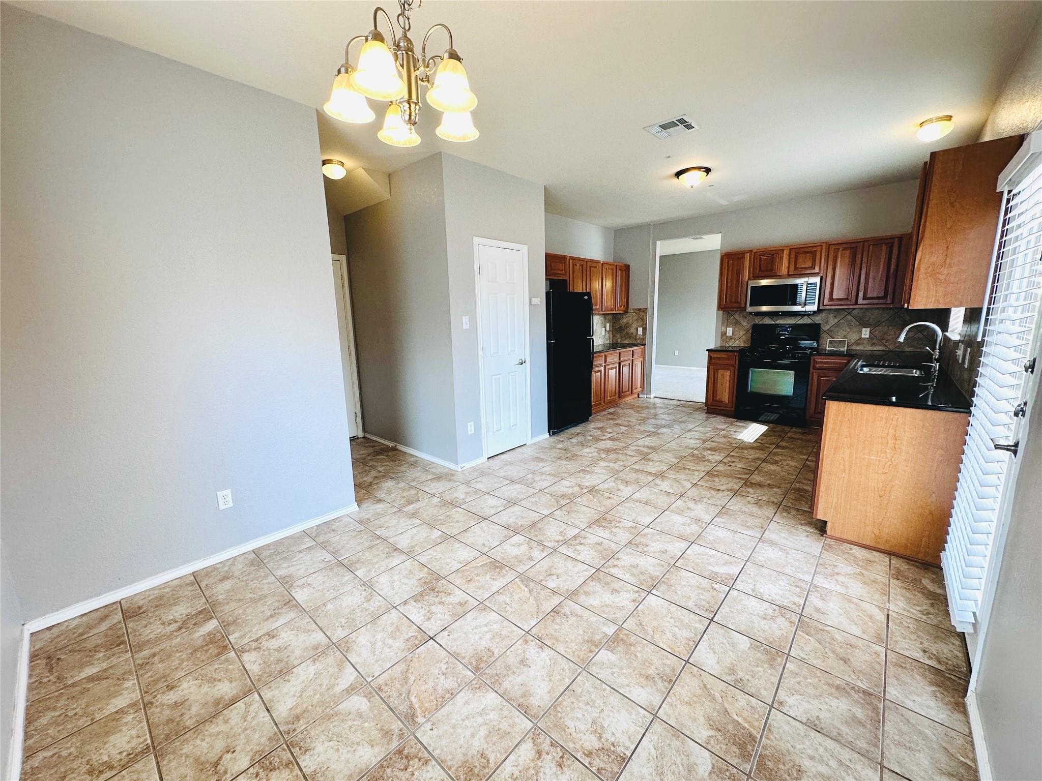 1709 McClannahan Dr, Austin, TX 78748