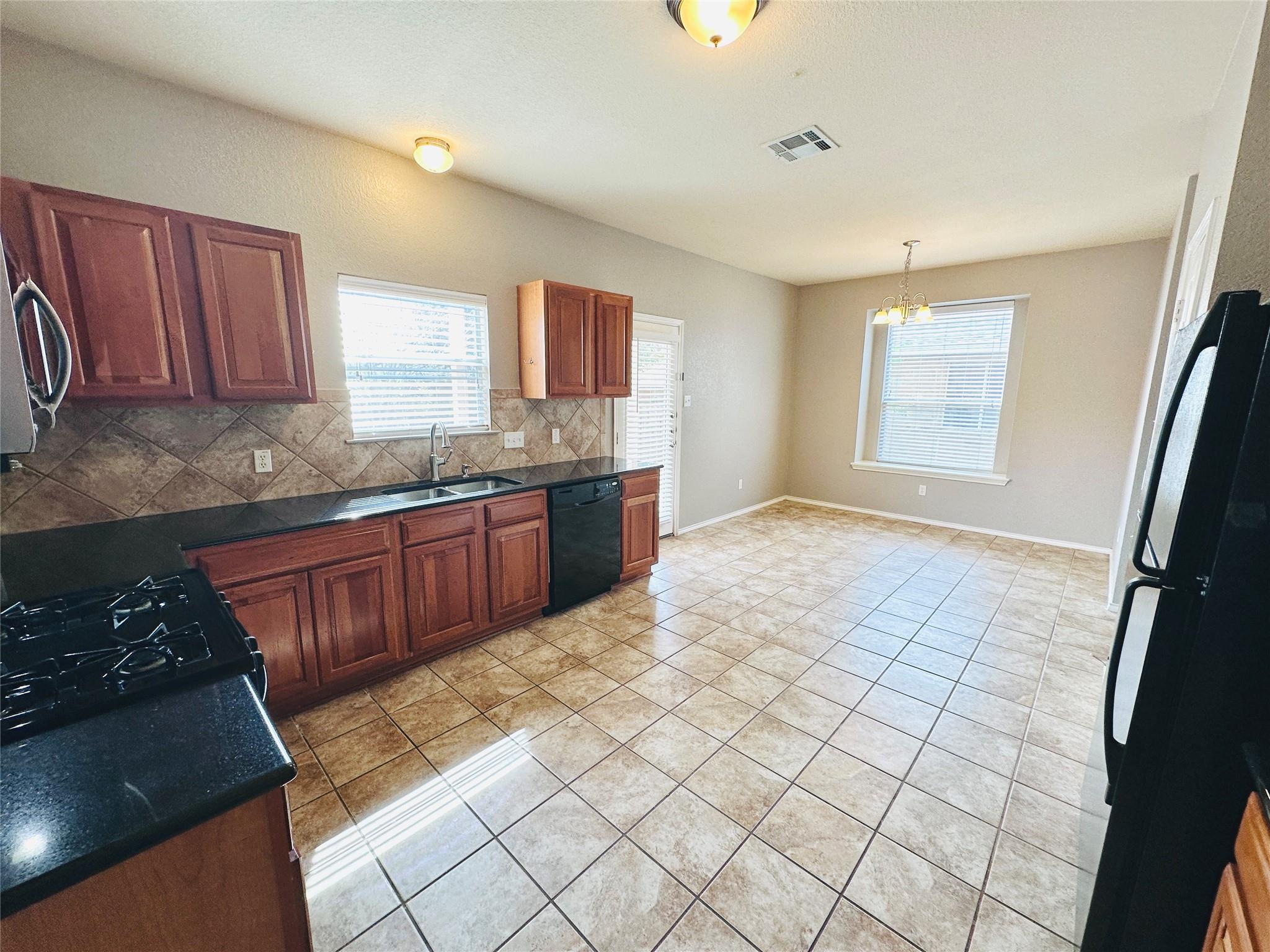 1709 McClannahan Dr, Austin, TX 78748