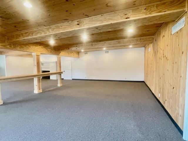 1102 Beech St, Taylor, TX 76574