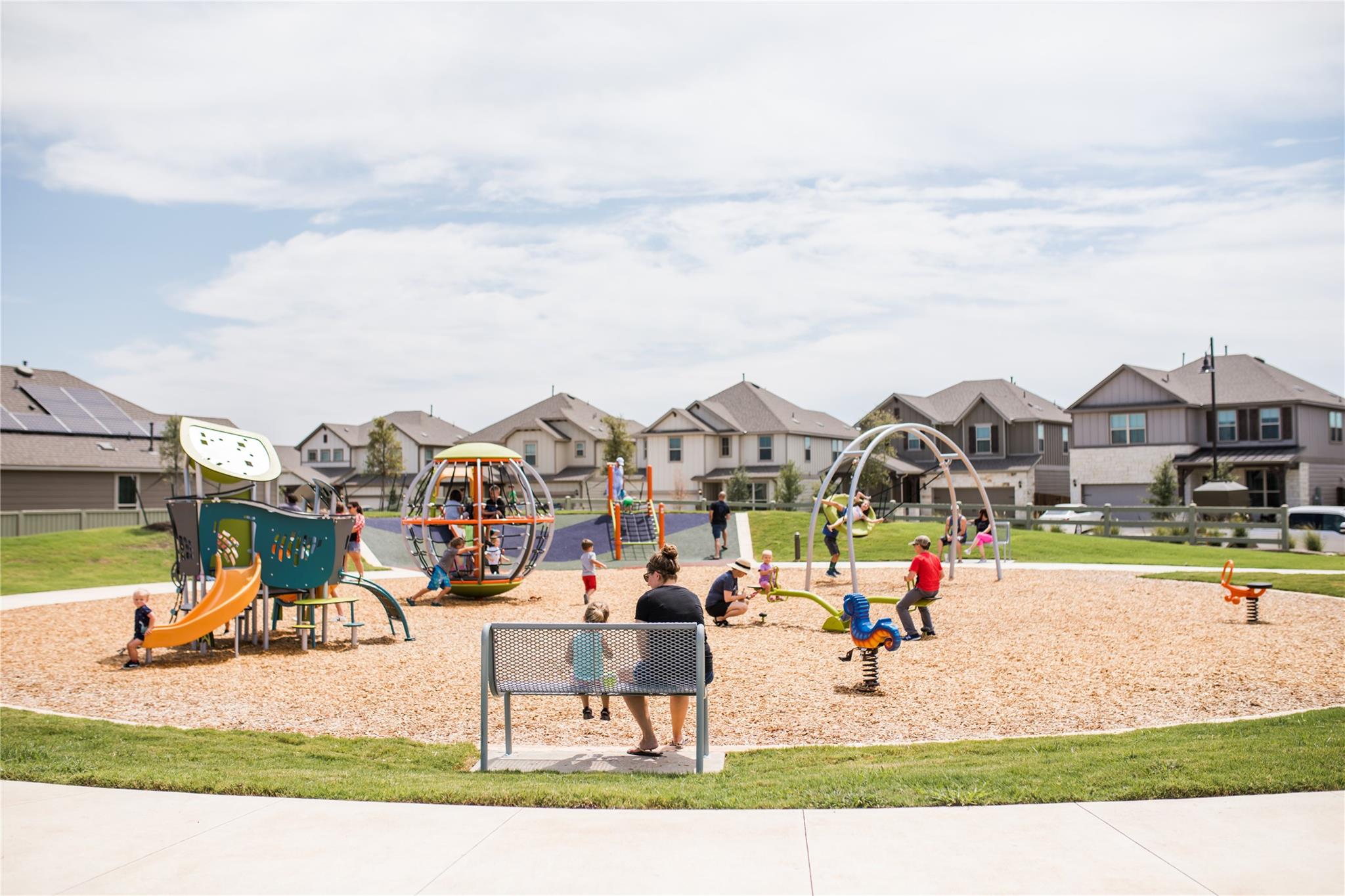 212 Los Olives Ln, Liberty Hill, TX 78642