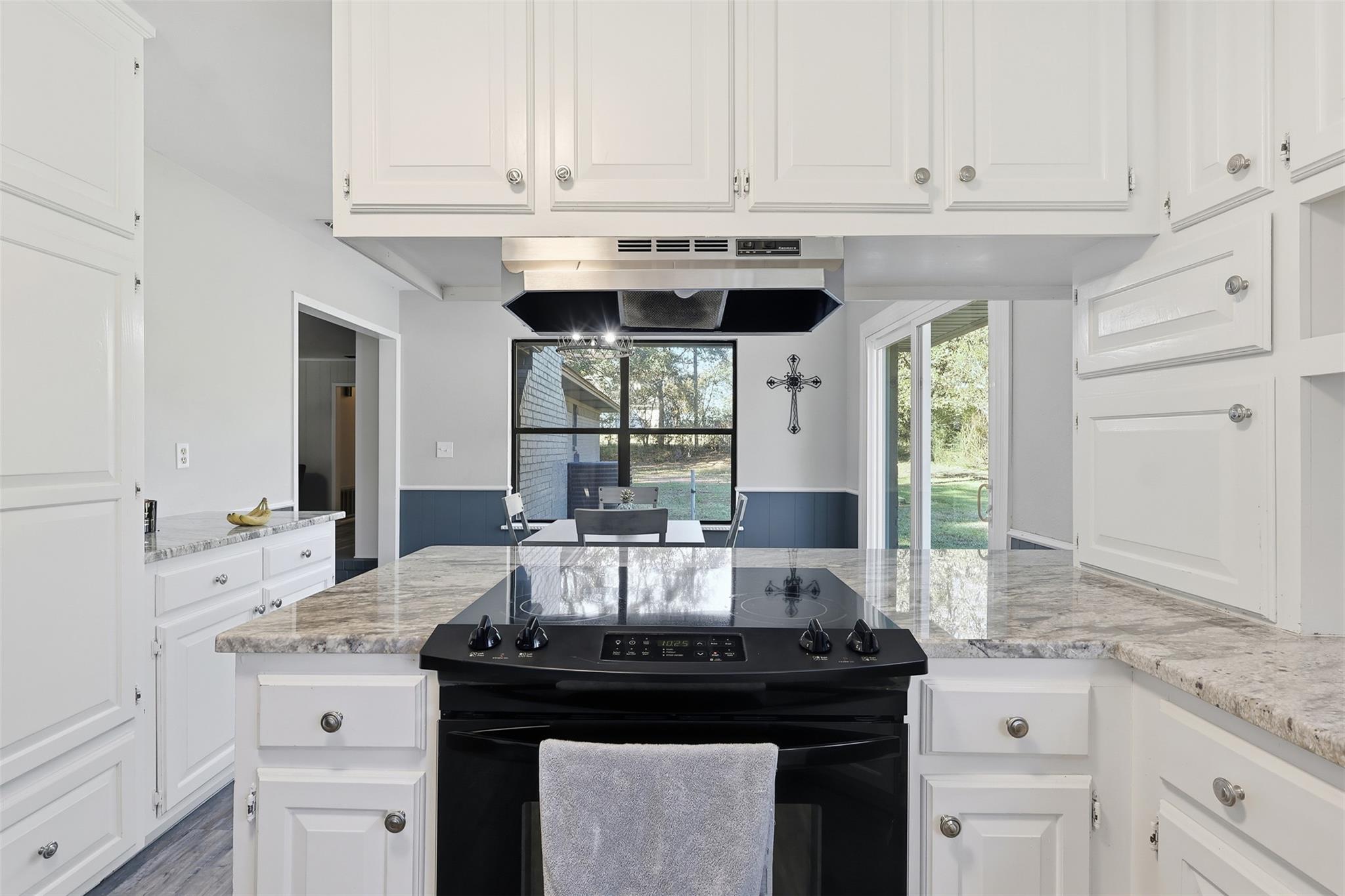 673 County Road 4895, Winnsboro, TX 75494