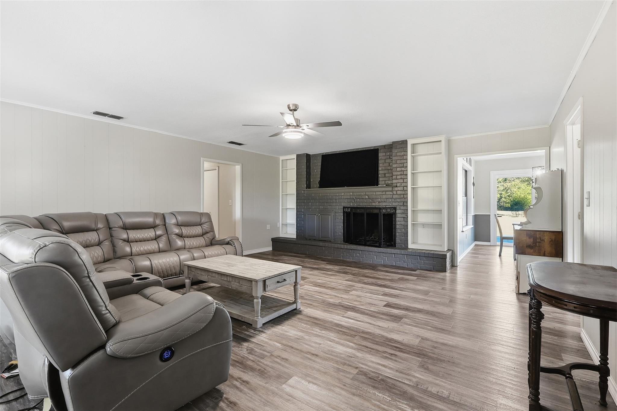 673 County Road 4895, Winnsboro, TX 75494