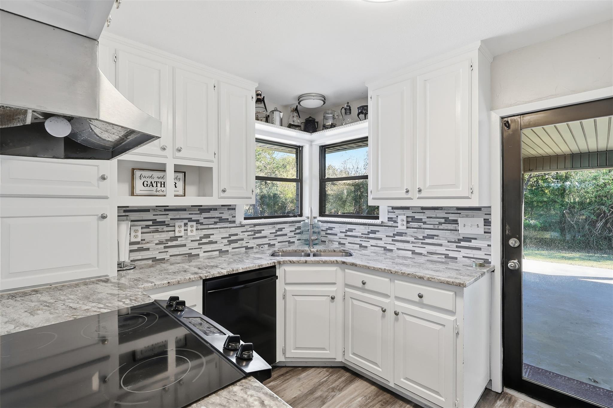 673 County Road 4895, Winnsboro, TX 75494