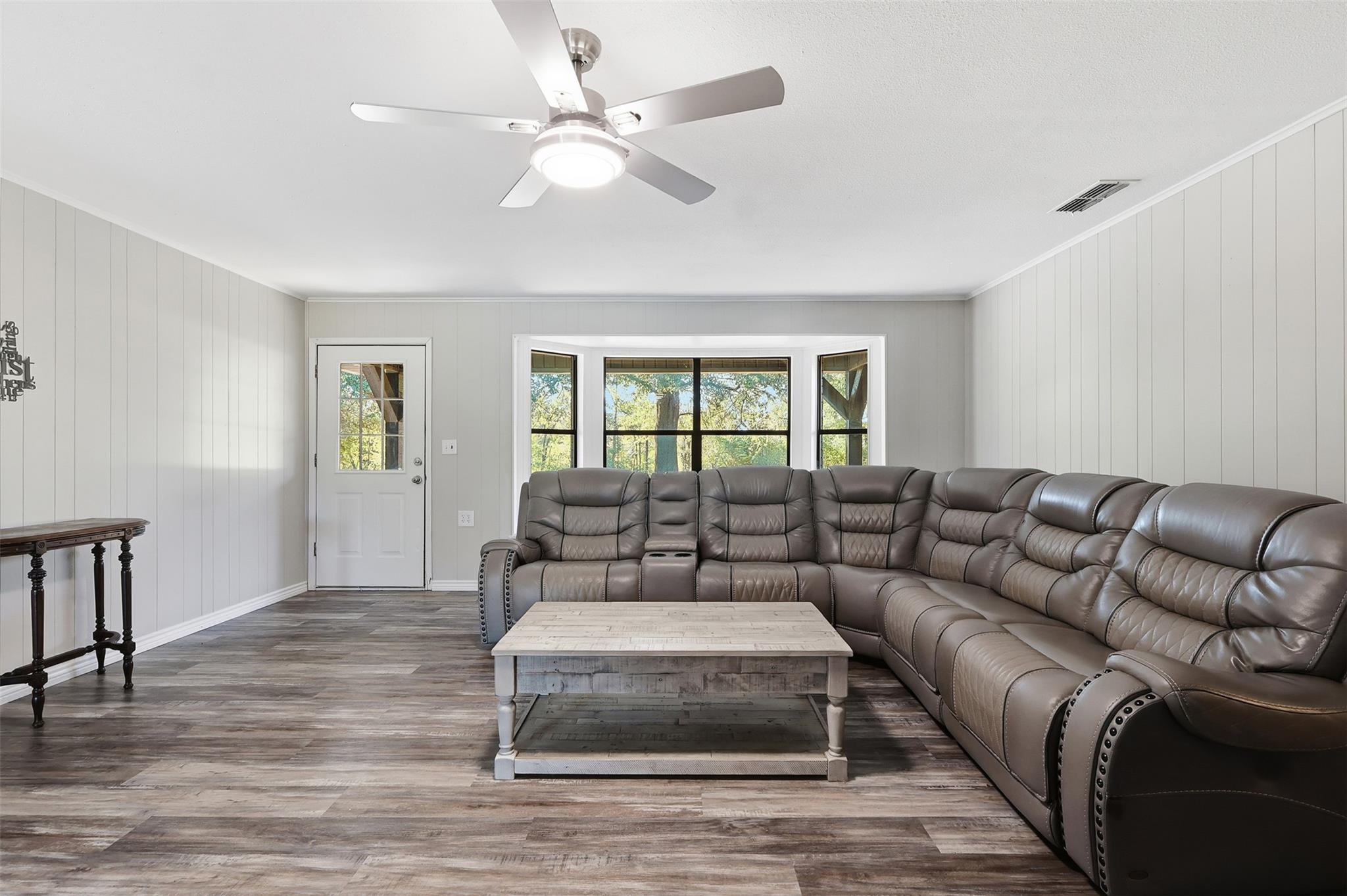 673 County Road 4895, Winnsboro, TX 75494