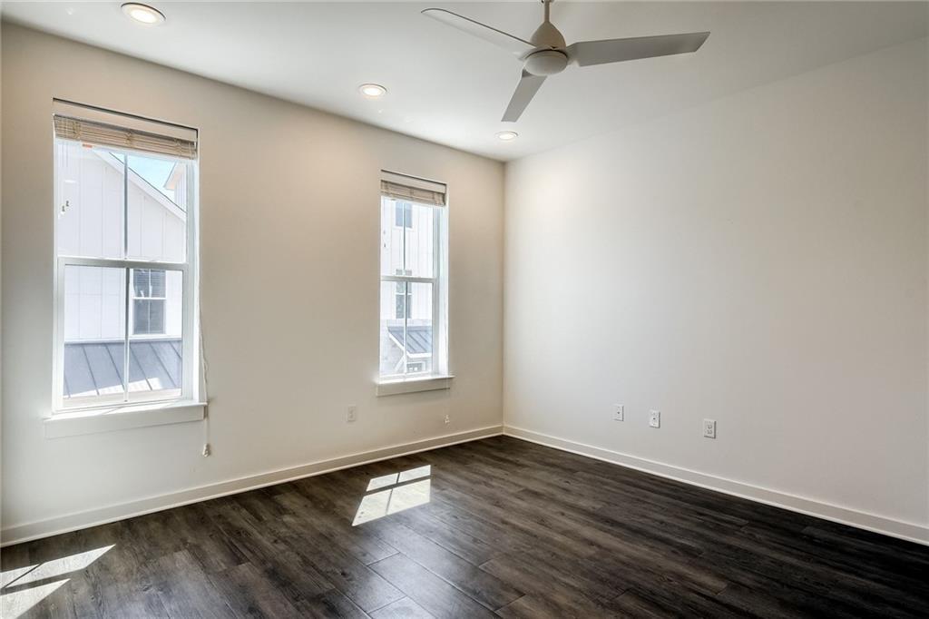 2624 Metcalfe Rd # 7, Austin, TX 78741