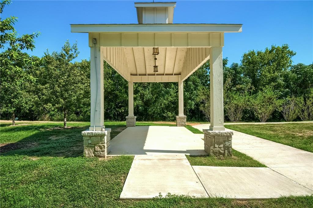 2624 Metcalfe Rd # 7, Austin, TX 78741