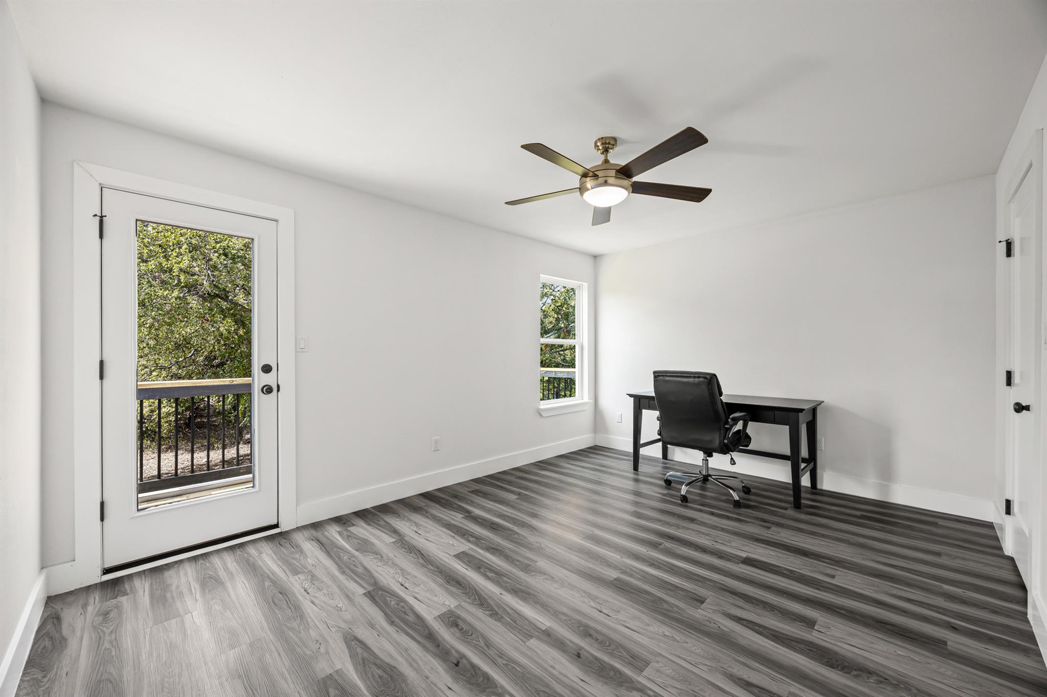 813 Chihuahua St, Lockhart, TX 78644