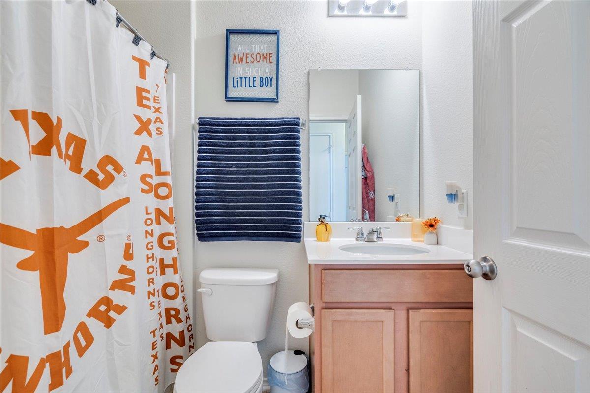 150 Nectar Dr, Buda, TX 78610