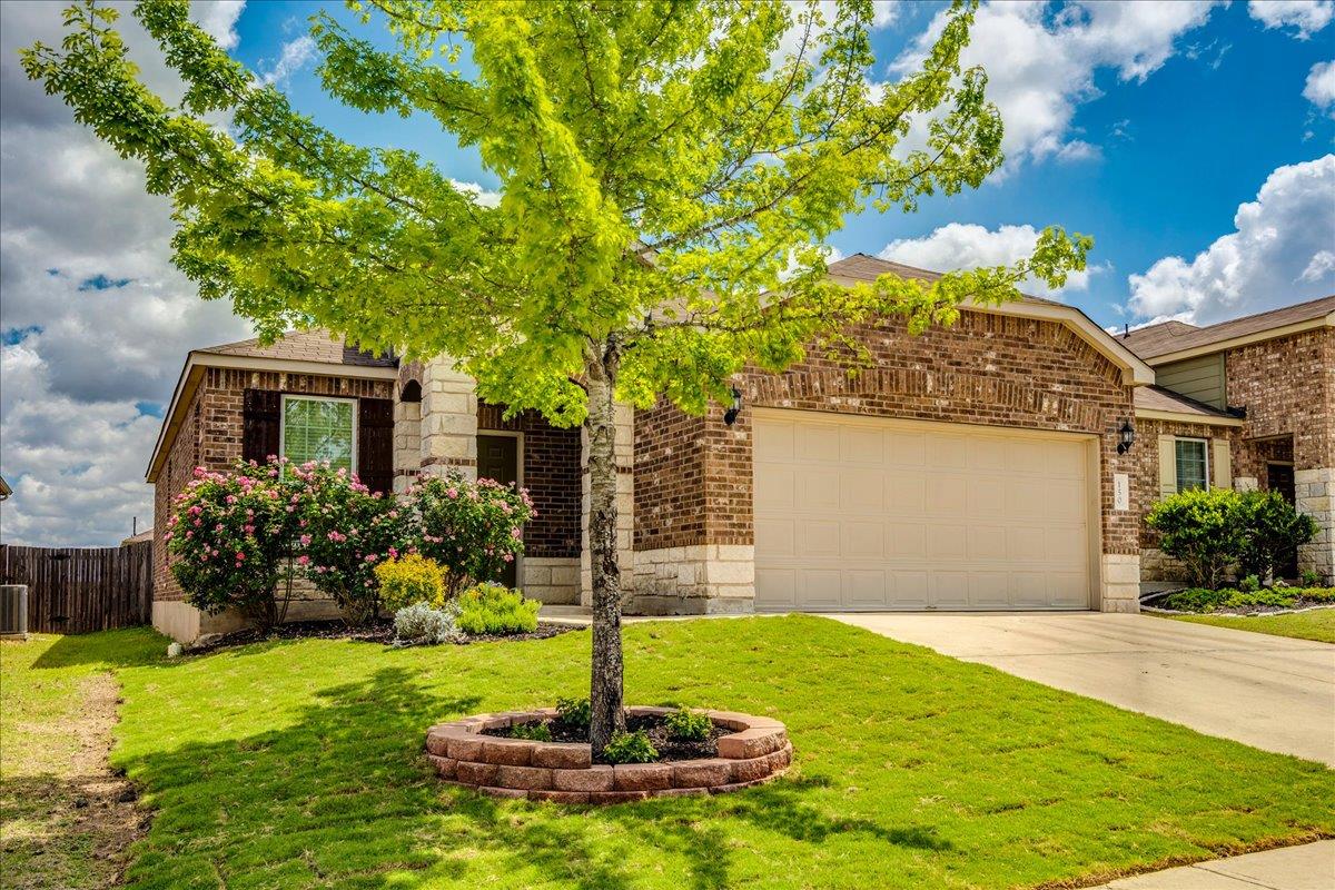 150 Nectar Dr, Buda, TX 78610