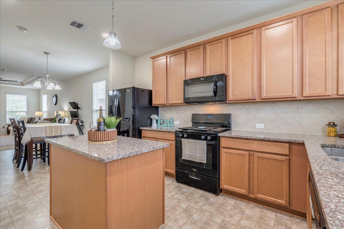 150 Nectar Dr, Buda, TX 78610