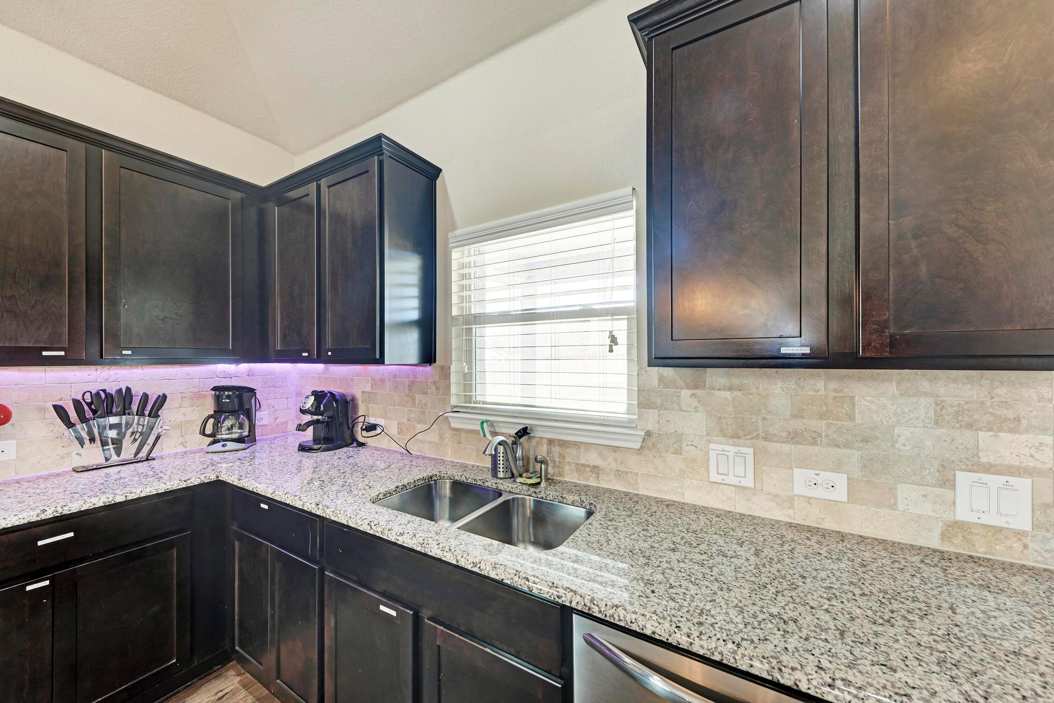 1023 Palo Duro Cv, Round Rock, TX 78664