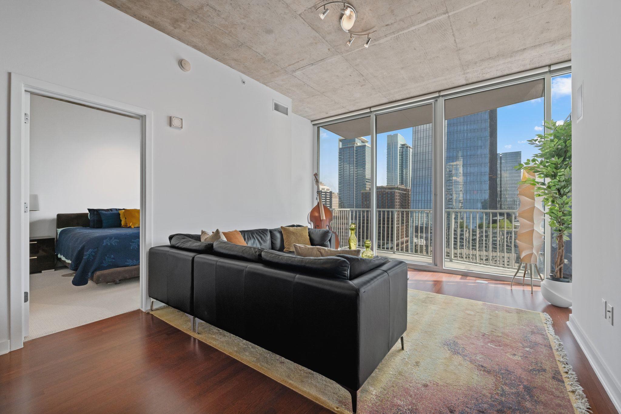 360 Nueces St # 2105, Austin, TX 78701