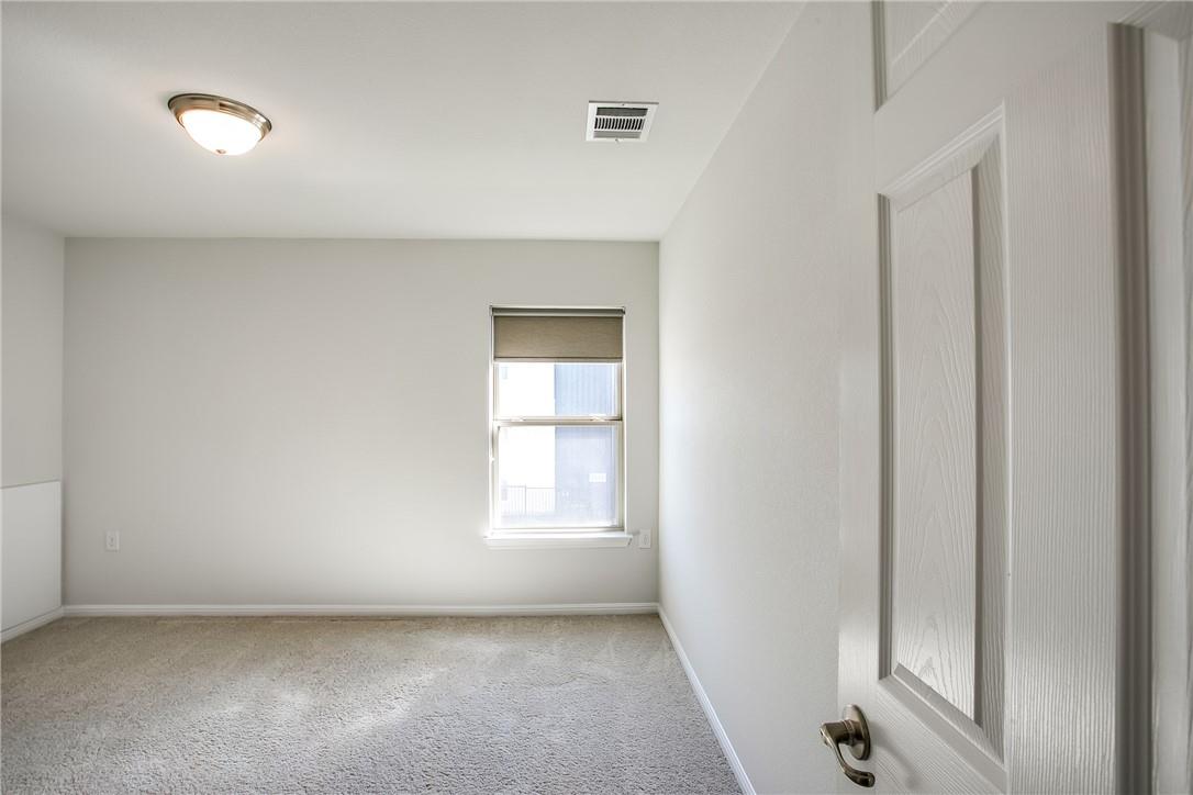 701 Durness Dr, Pflugerville, TX 78660