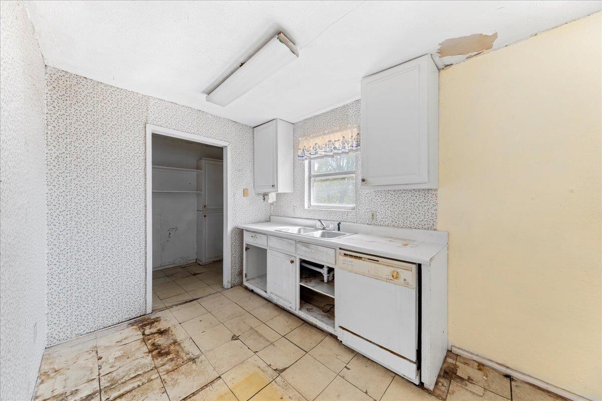 200 Prairie Cir, Buda, TX 78610