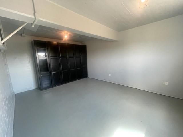 1102 Beech St, Taylor, TX 76574