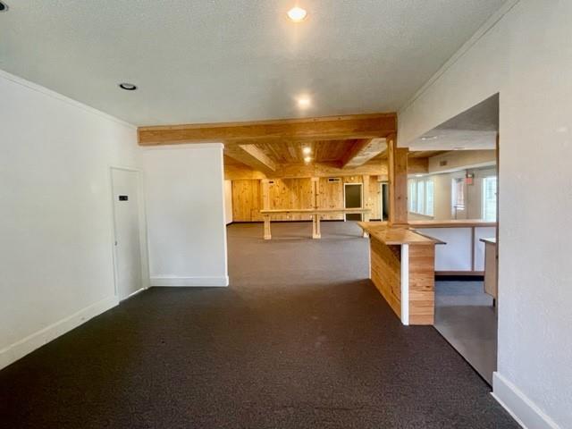 1102 Beech St, Taylor, TX 76574