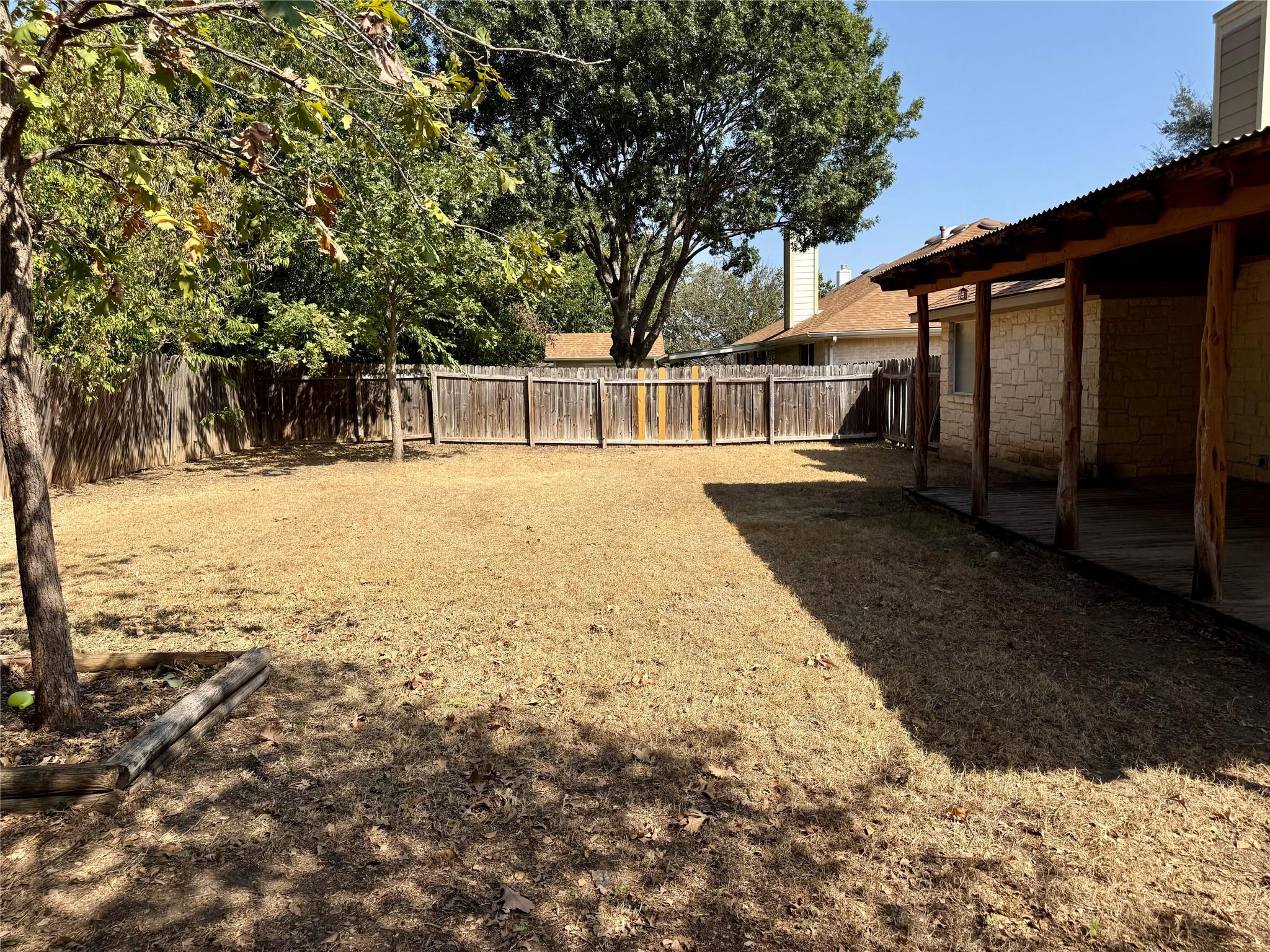 808 Sunflower Dr, Pflugerville, TX 78660