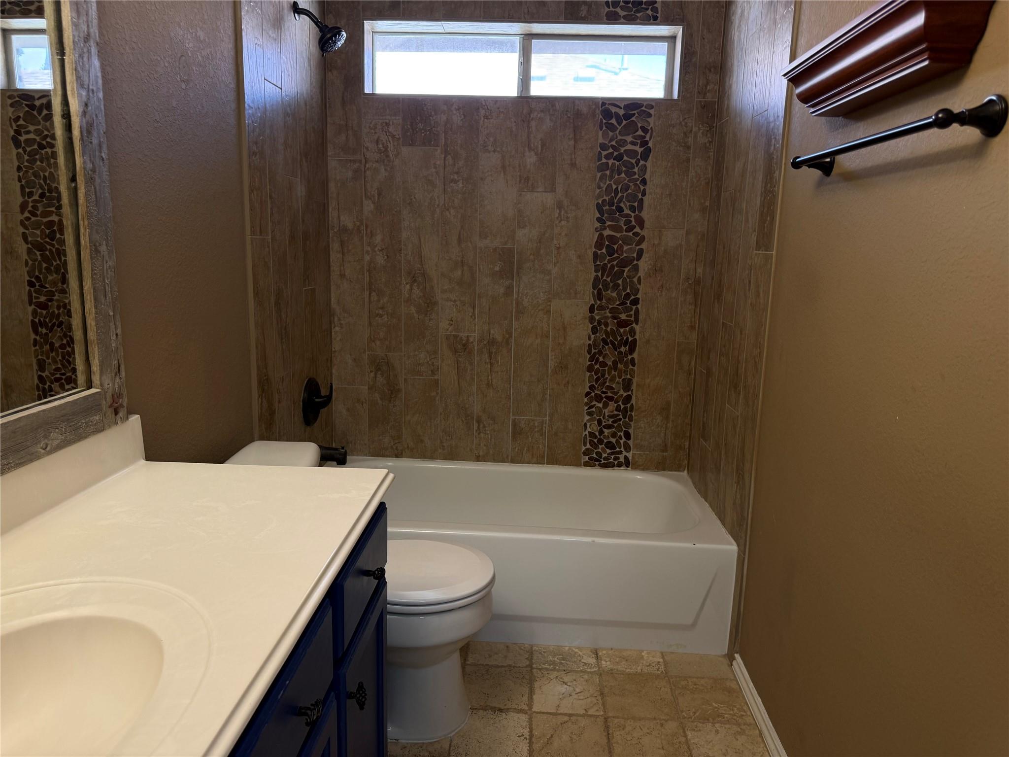 808 Sunflower Dr, Pflugerville, TX 78660