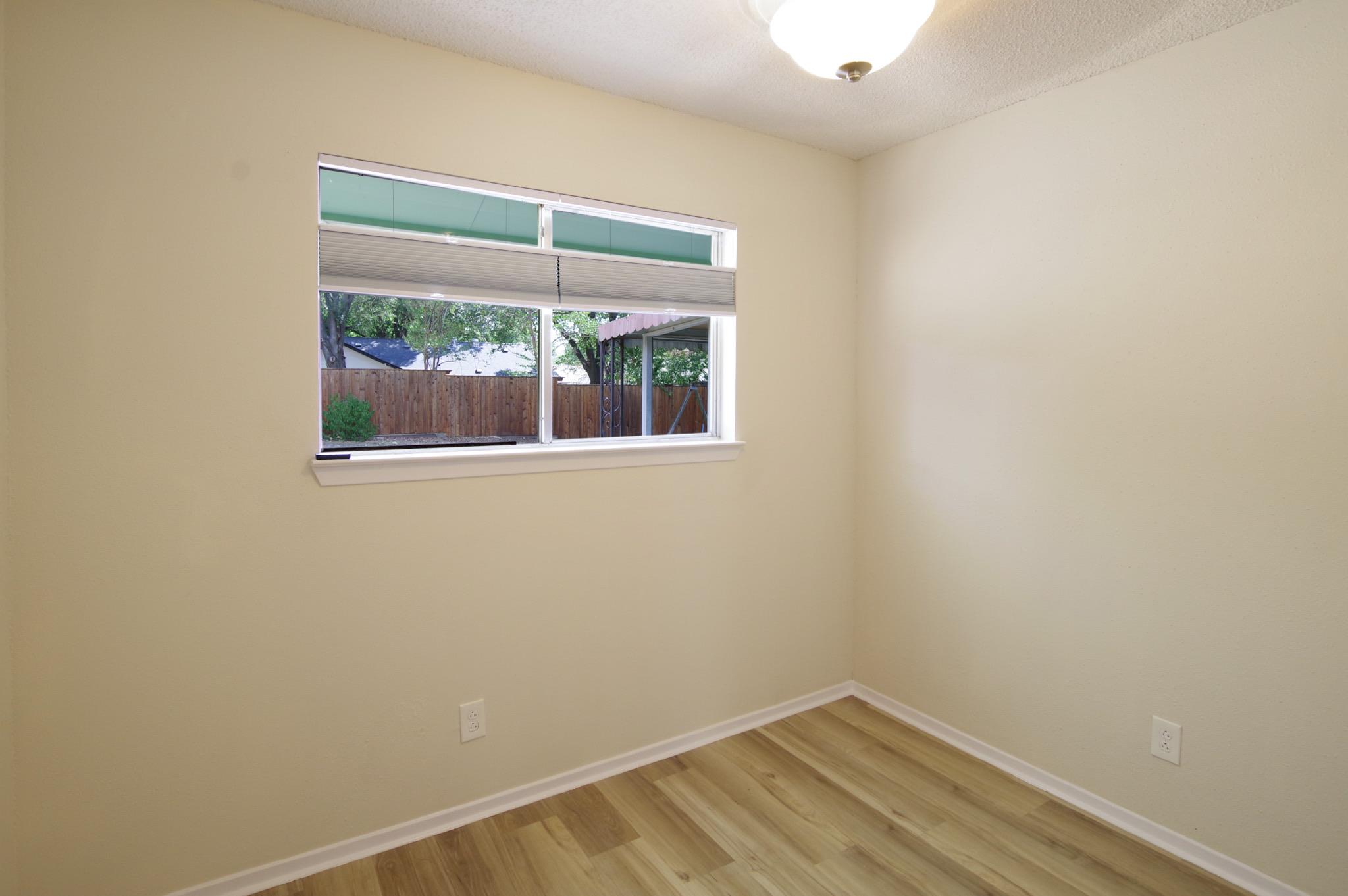 9801 Ochiltree Dr, Austin, TX 78753