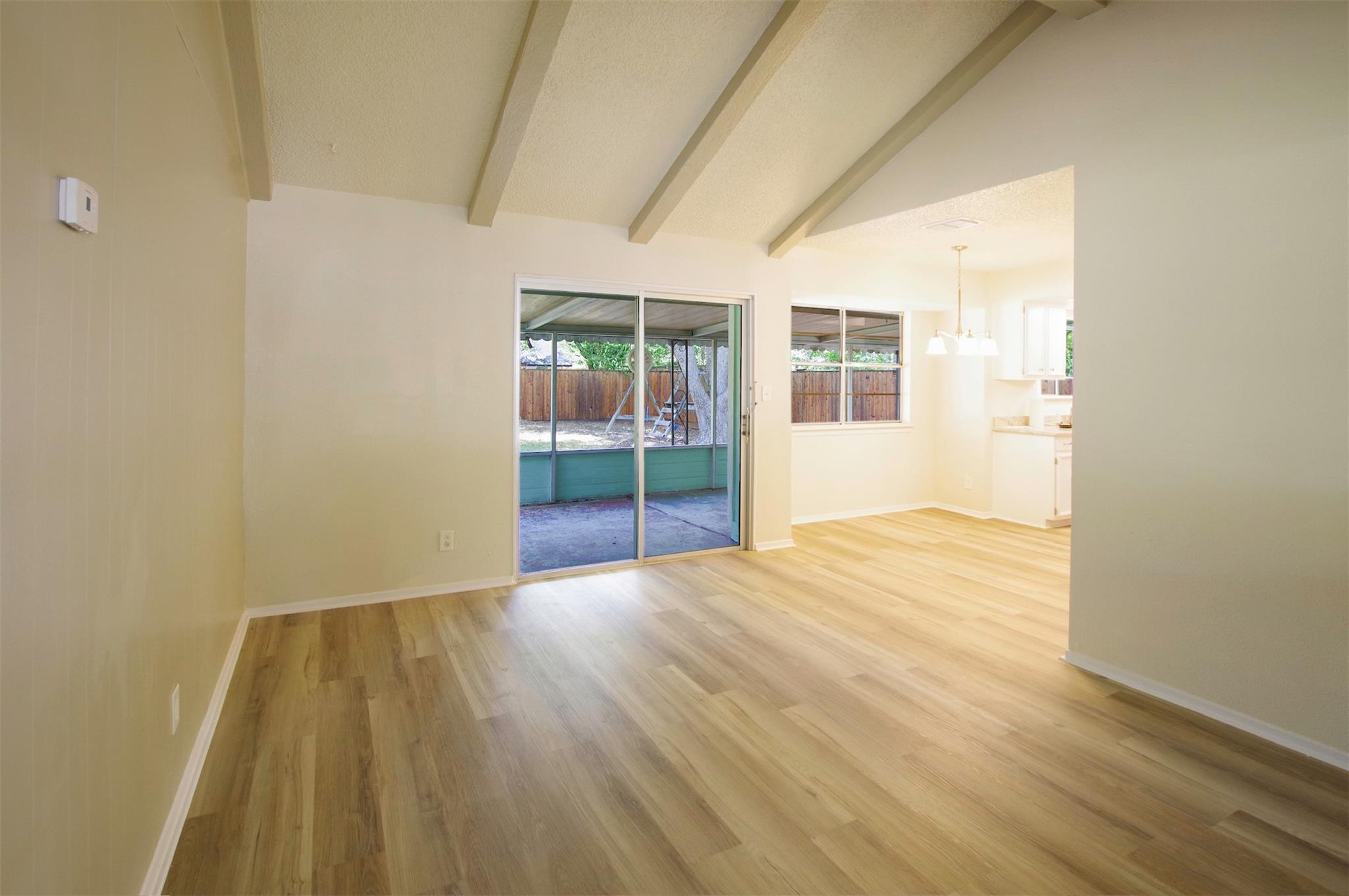 9801 Ochiltree Dr, Austin, TX 78753