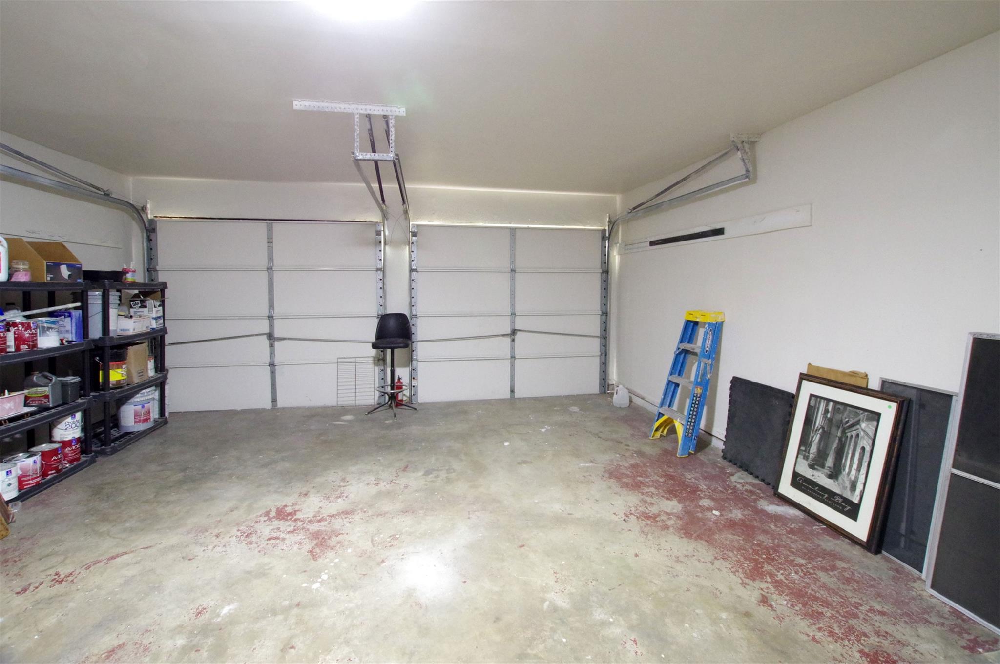 9801 Ochiltree Dr, Austin, TX 78753