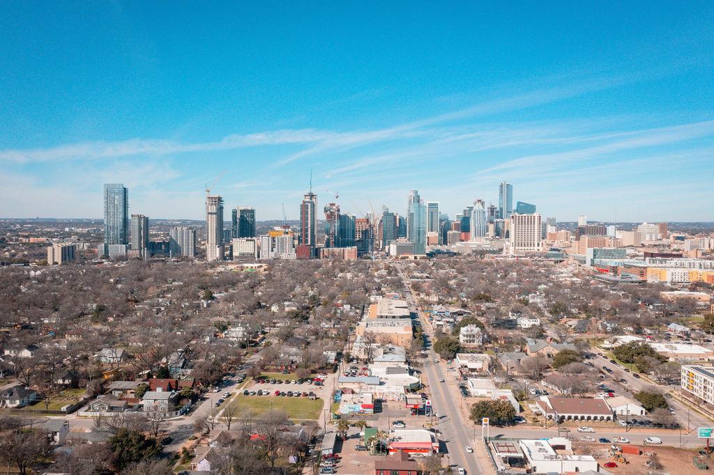 2117 E Cesar Chavez St, Austin, TX 78702