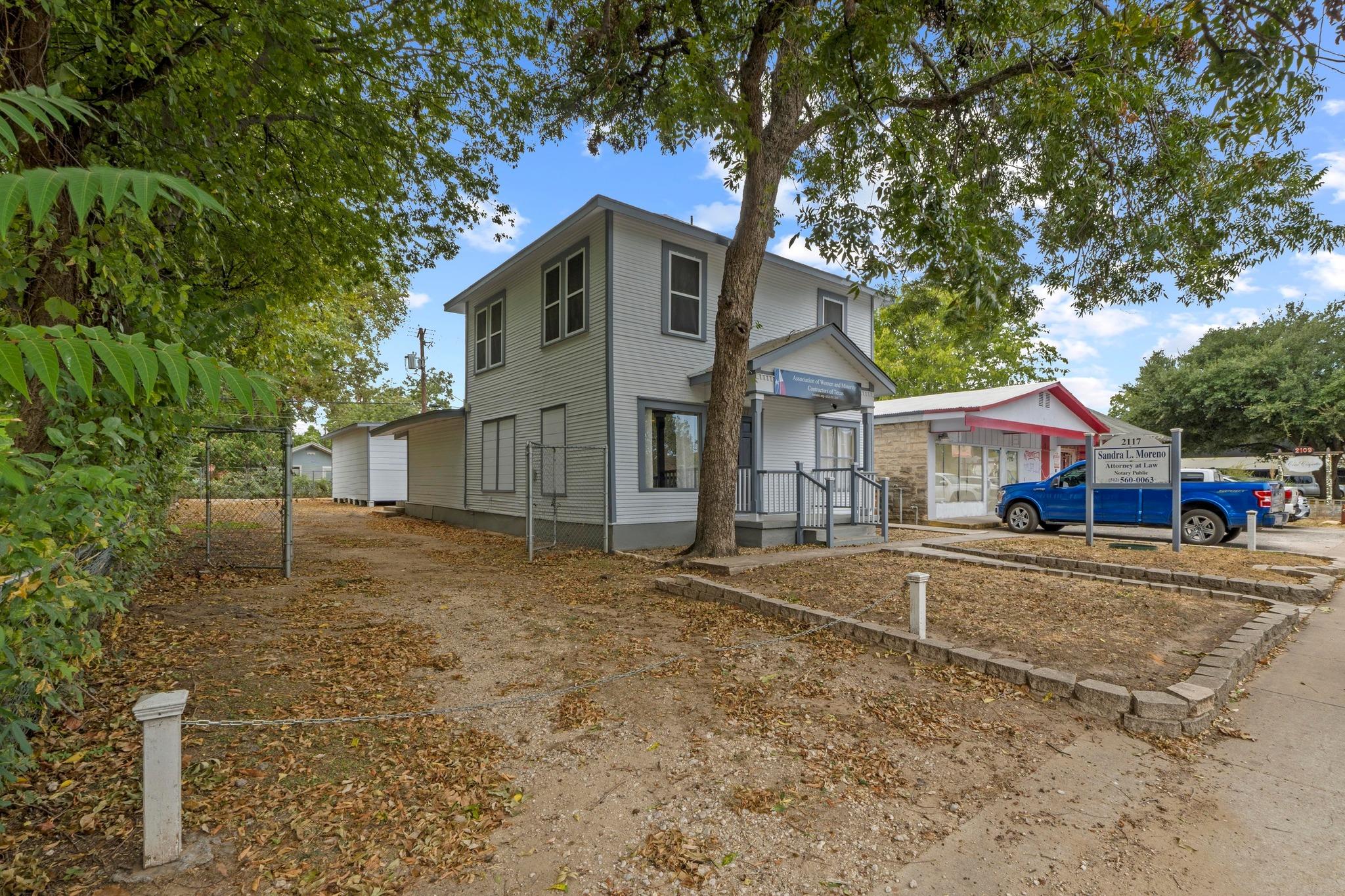 2117 E Cesar Chavez St, Austin, TX 78702