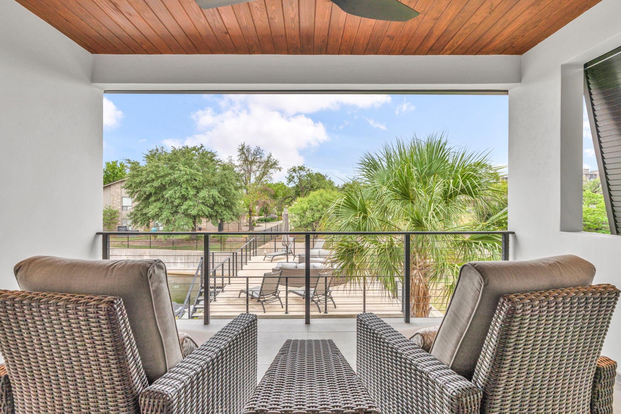 103 Cove East Dr, Horseshoe Bay, TX 78657