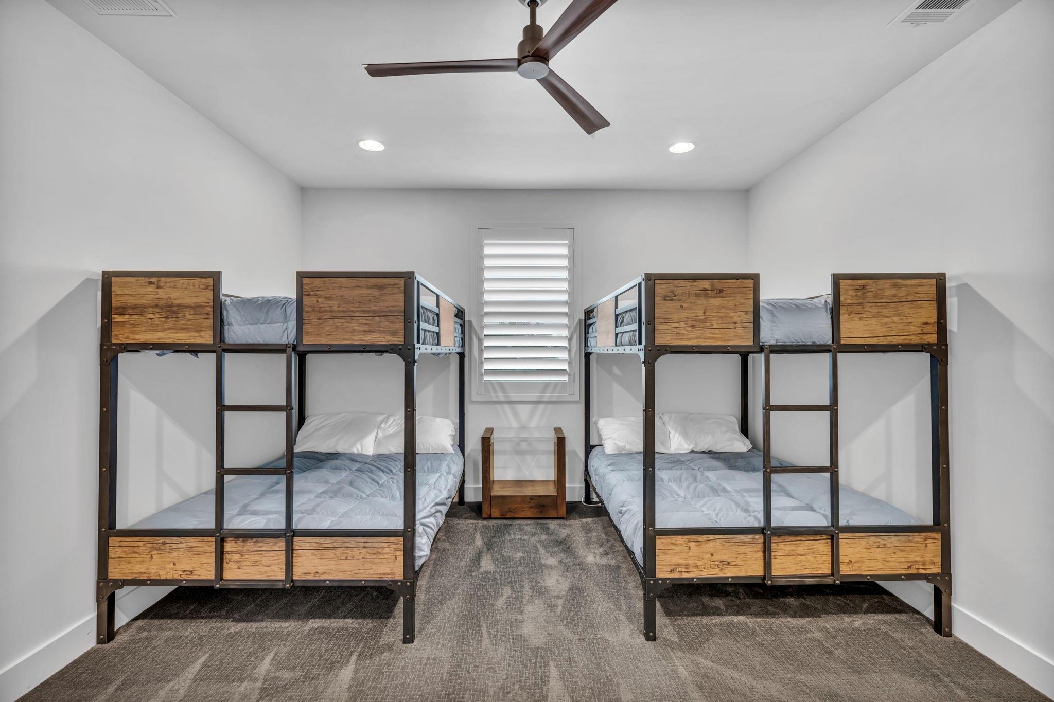 103 Cove East Dr, Horseshoe Bay, TX 78657