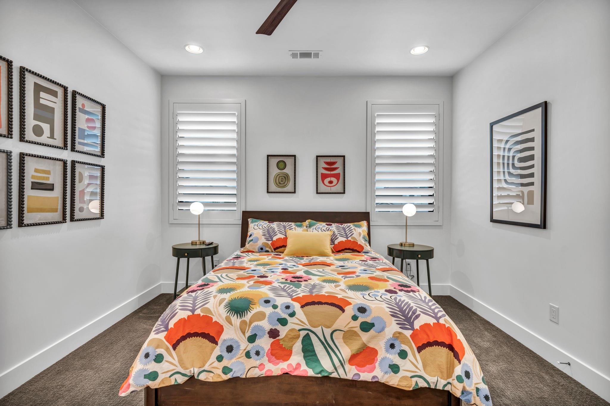 103 Cove East Dr, Horseshoe Bay, TX 78657