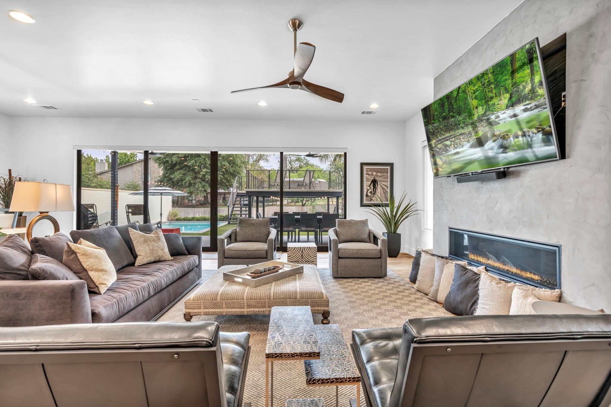 103 Cove East Dr, Horseshoe Bay, TX 78657