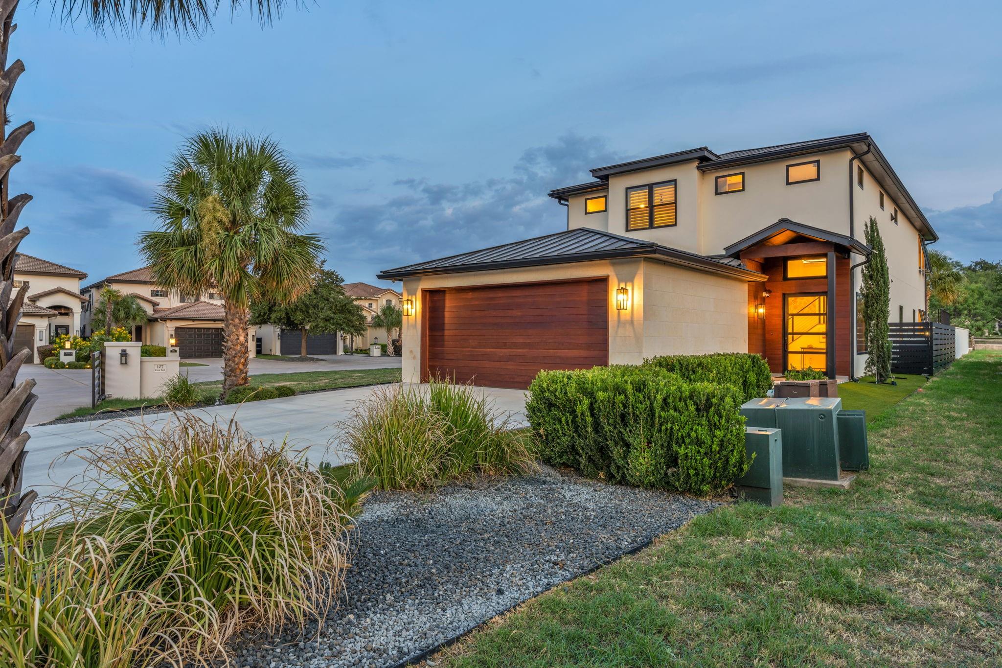 103 Cove East Dr, Horseshoe Bay, TX 78657