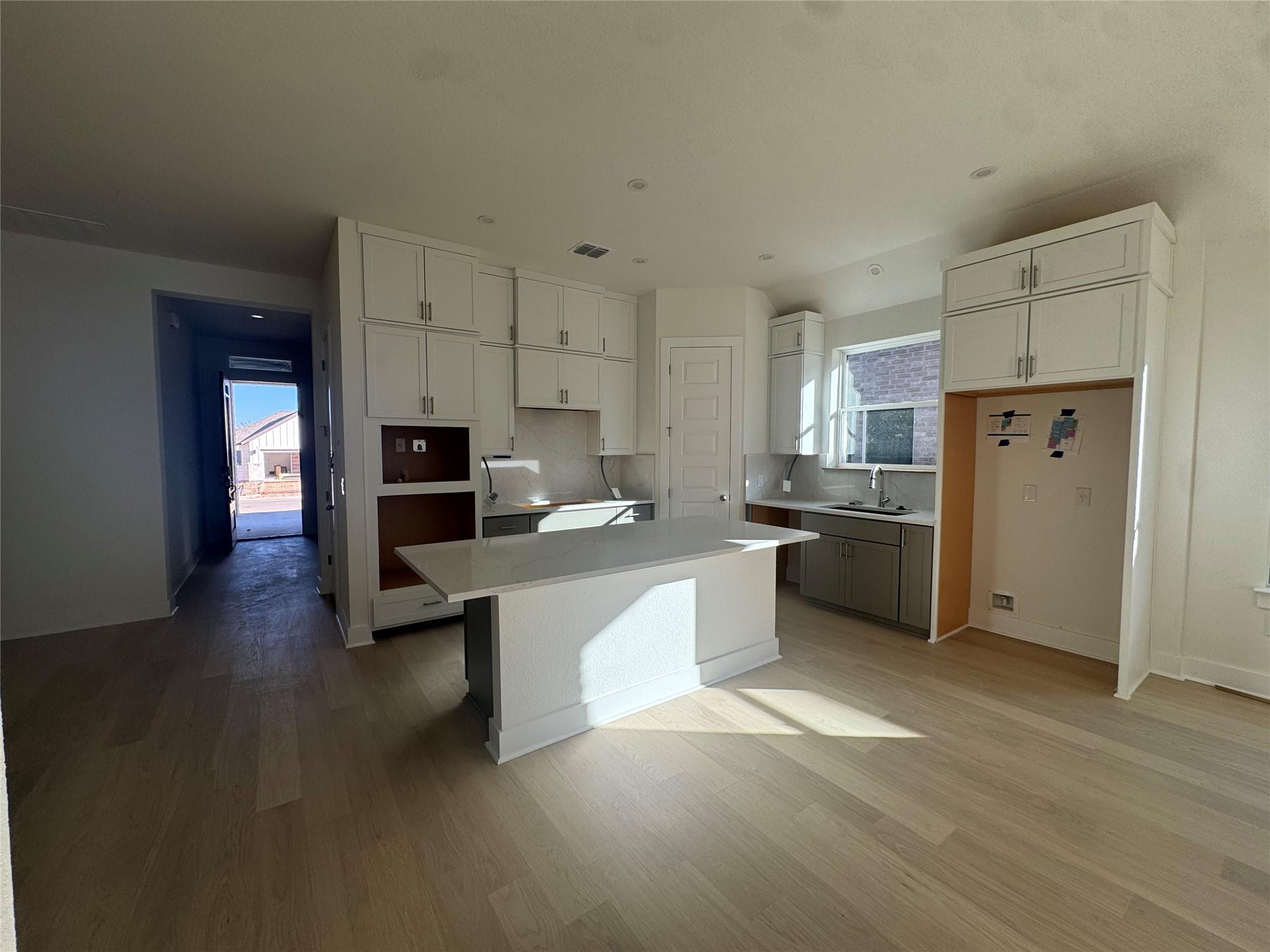 365 San Saba Dr, Buda, TX 78610