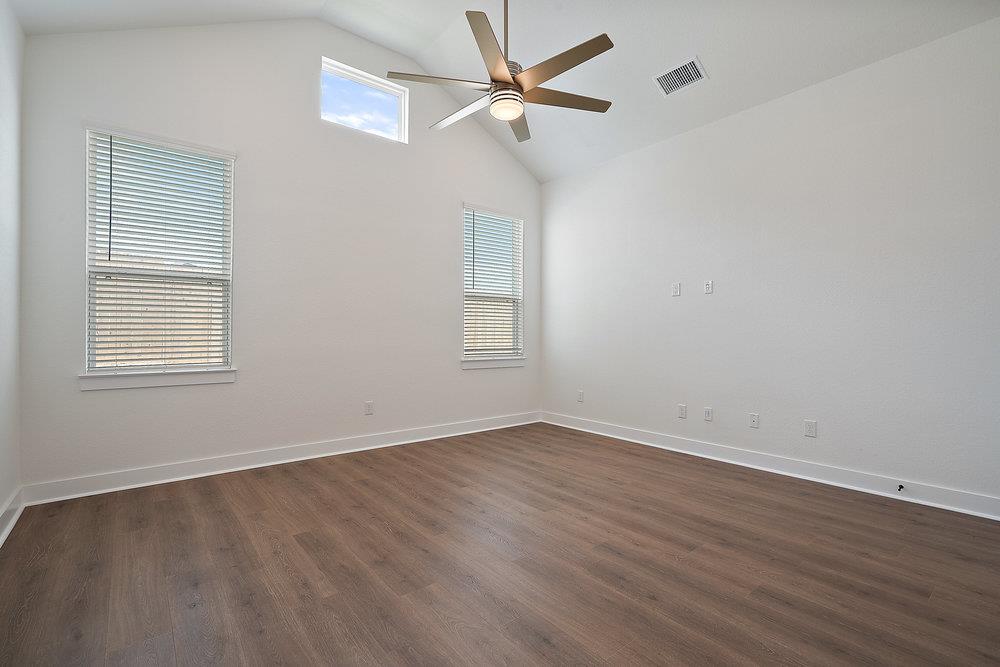 365 San Saba Dr, Buda, TX 78610