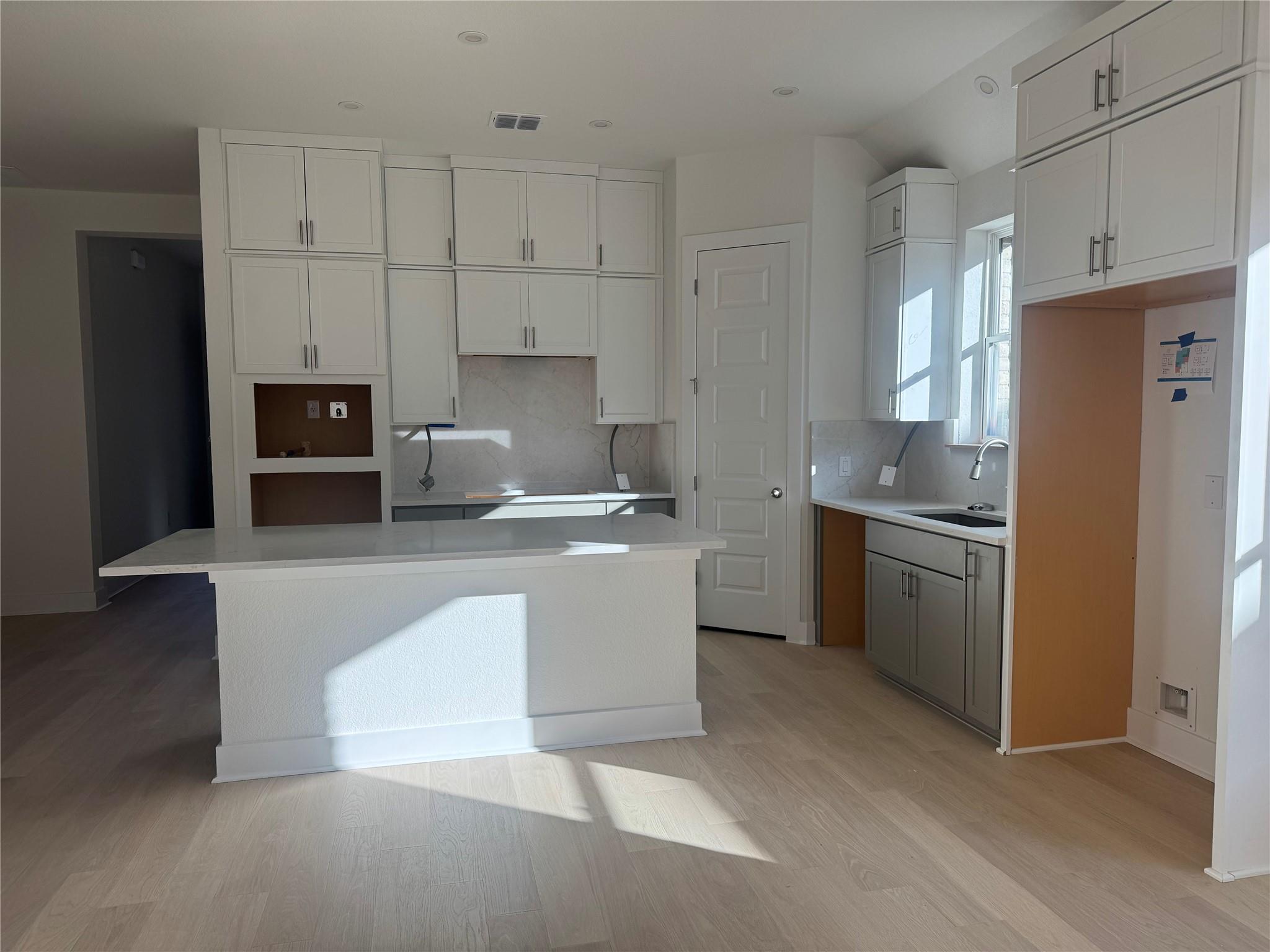 365 San Saba Dr, Buda, TX 78610