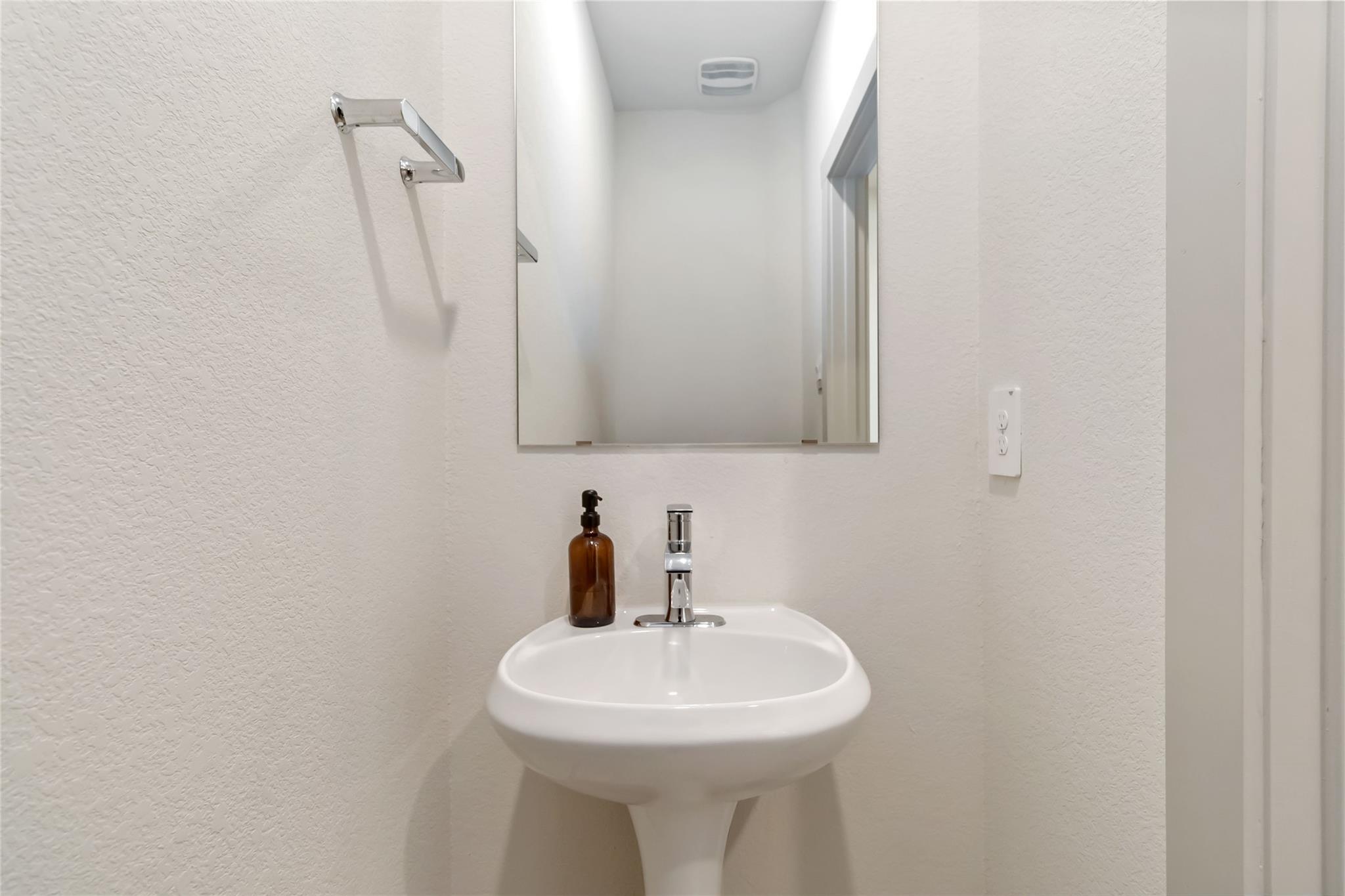 105 New Haven St, San Marcos, TX 78666