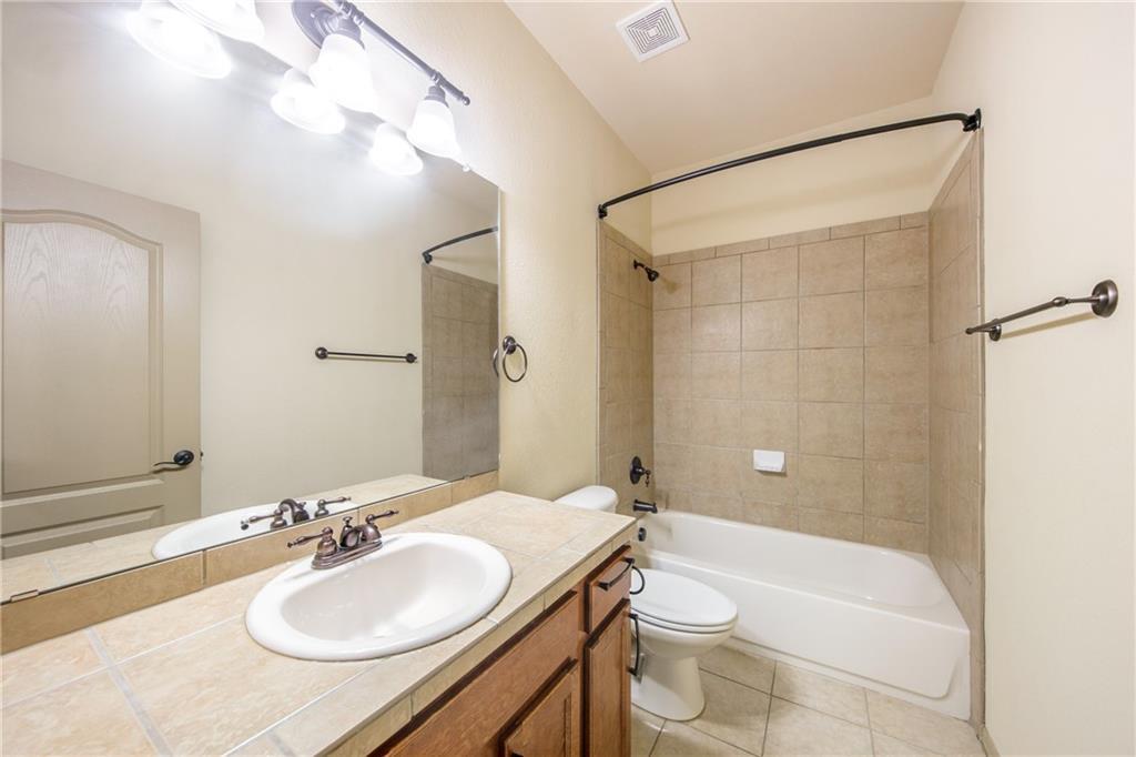 2101 Town Centre Dr # 1504, Round Rock, TX 78664