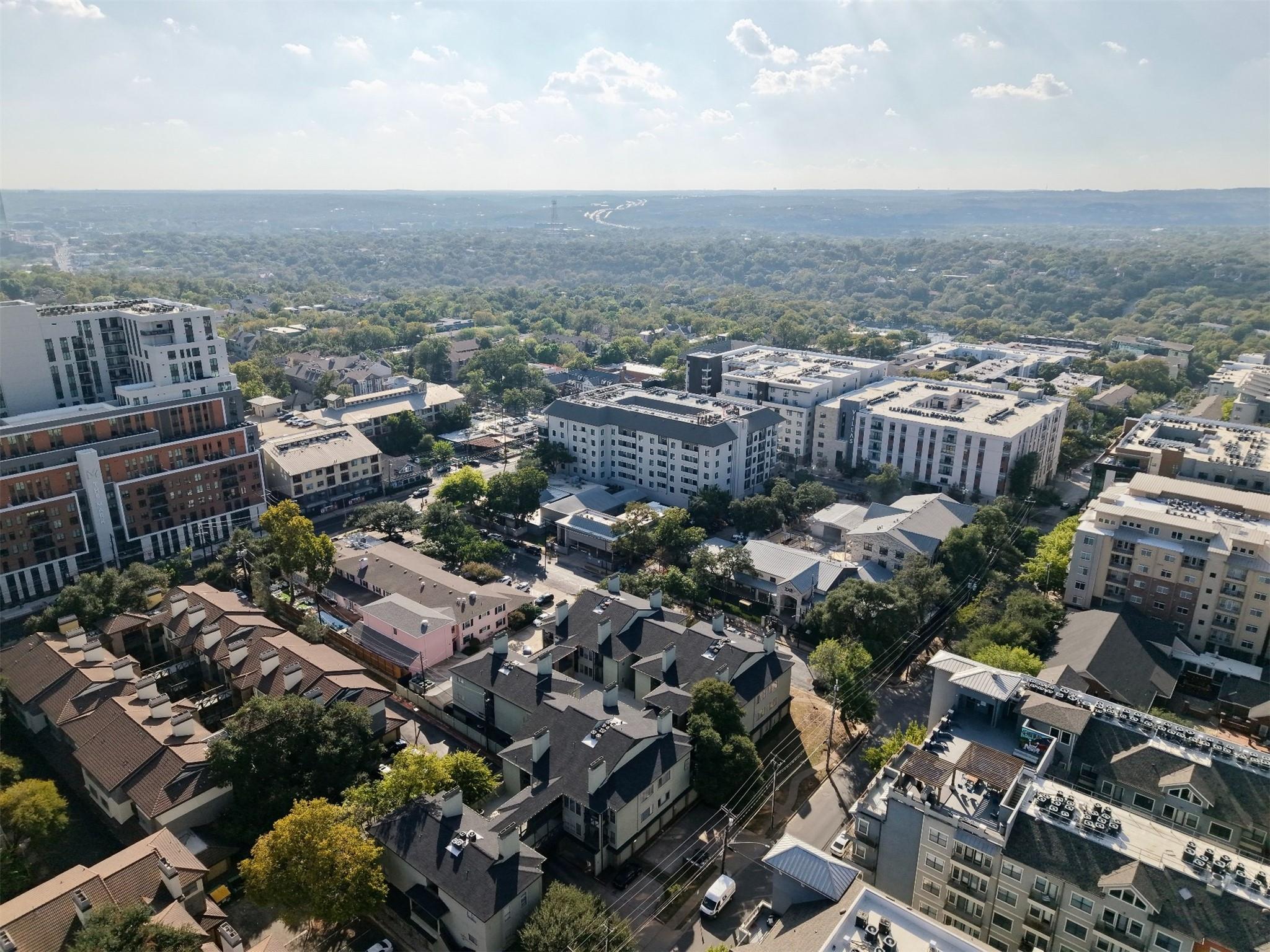 807 W 25th St # 207, Austin, TX 78705