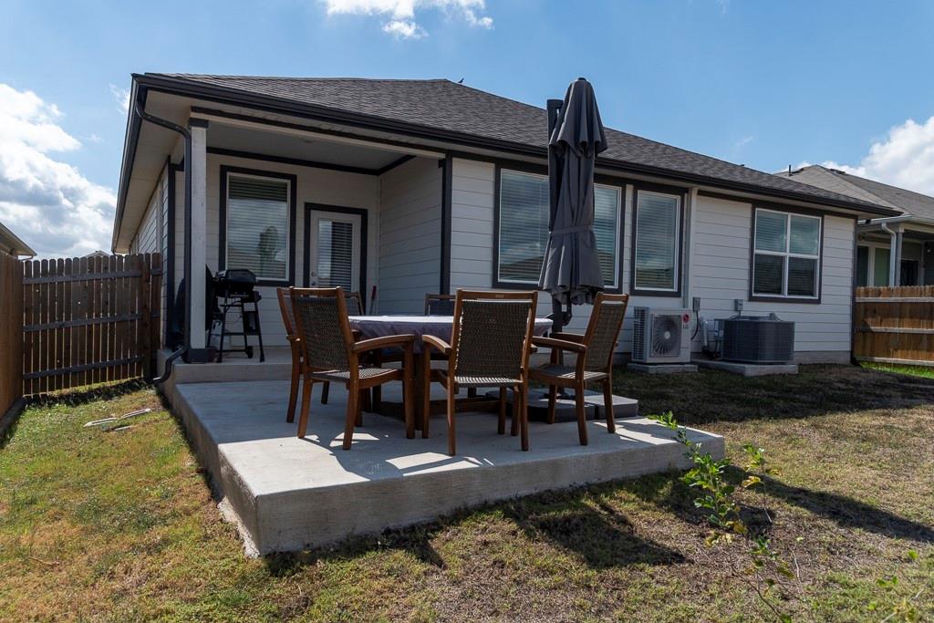 123 Wichita River Rd, Hutto, TX 78634